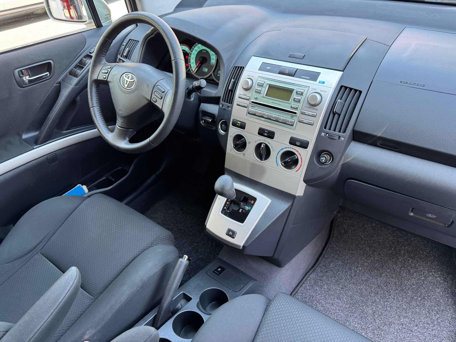 TOYOTA Corolla Verso 1.8 Linea Sol-image-11
