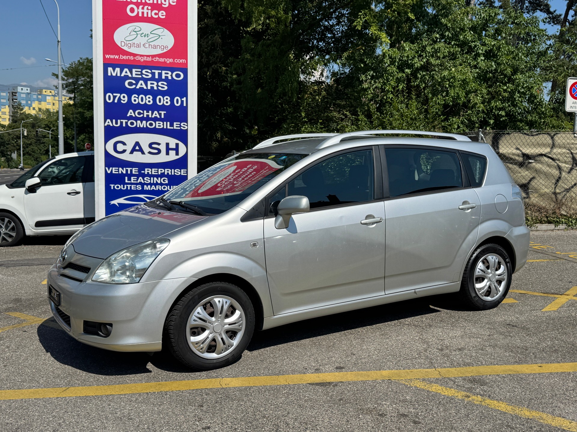 TOYOTA Corolla Verso 1.8 Linea Sol-image-2