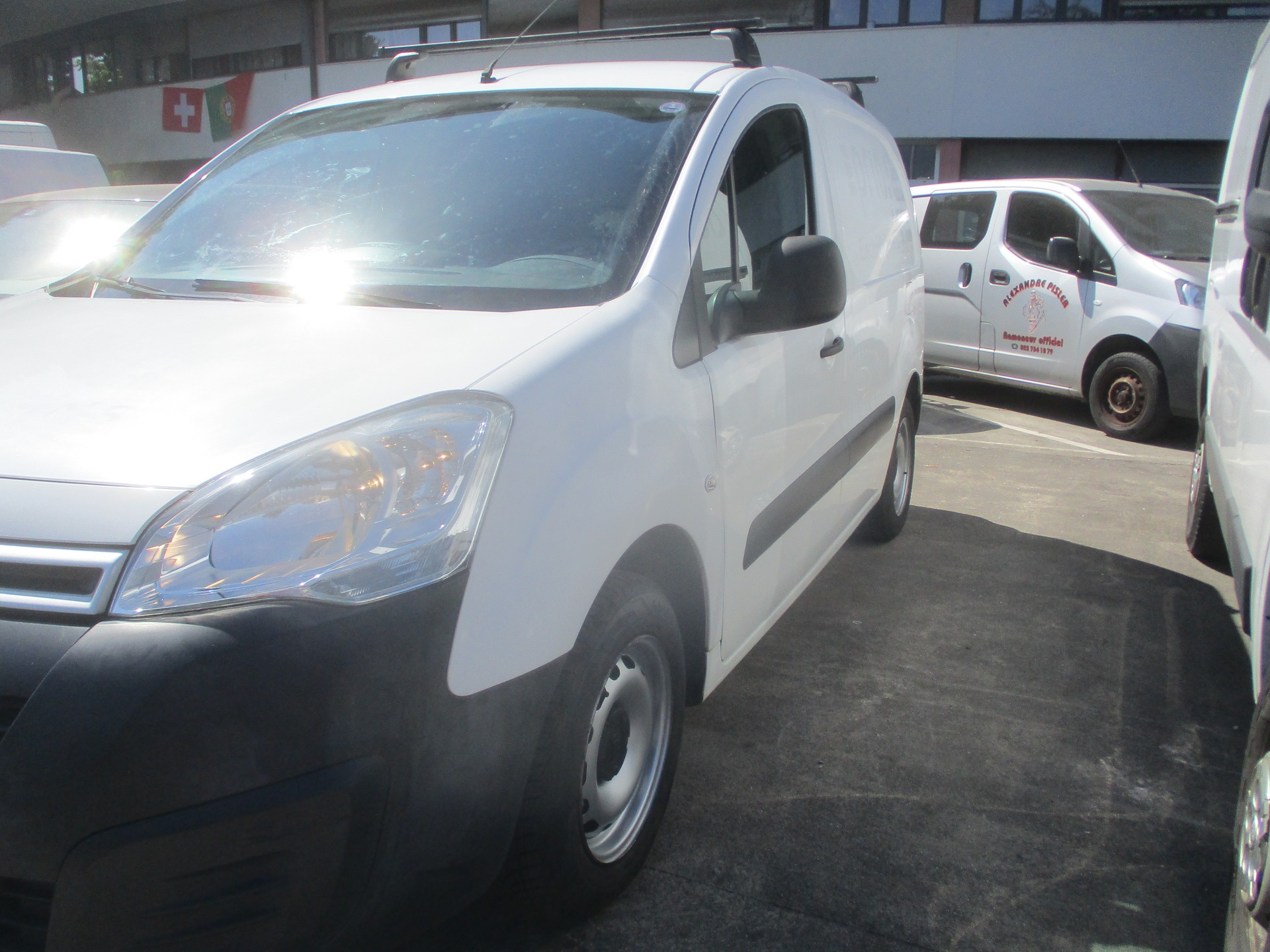 CITROEN Berlingo 1.6 VTi 98 Business-image-2