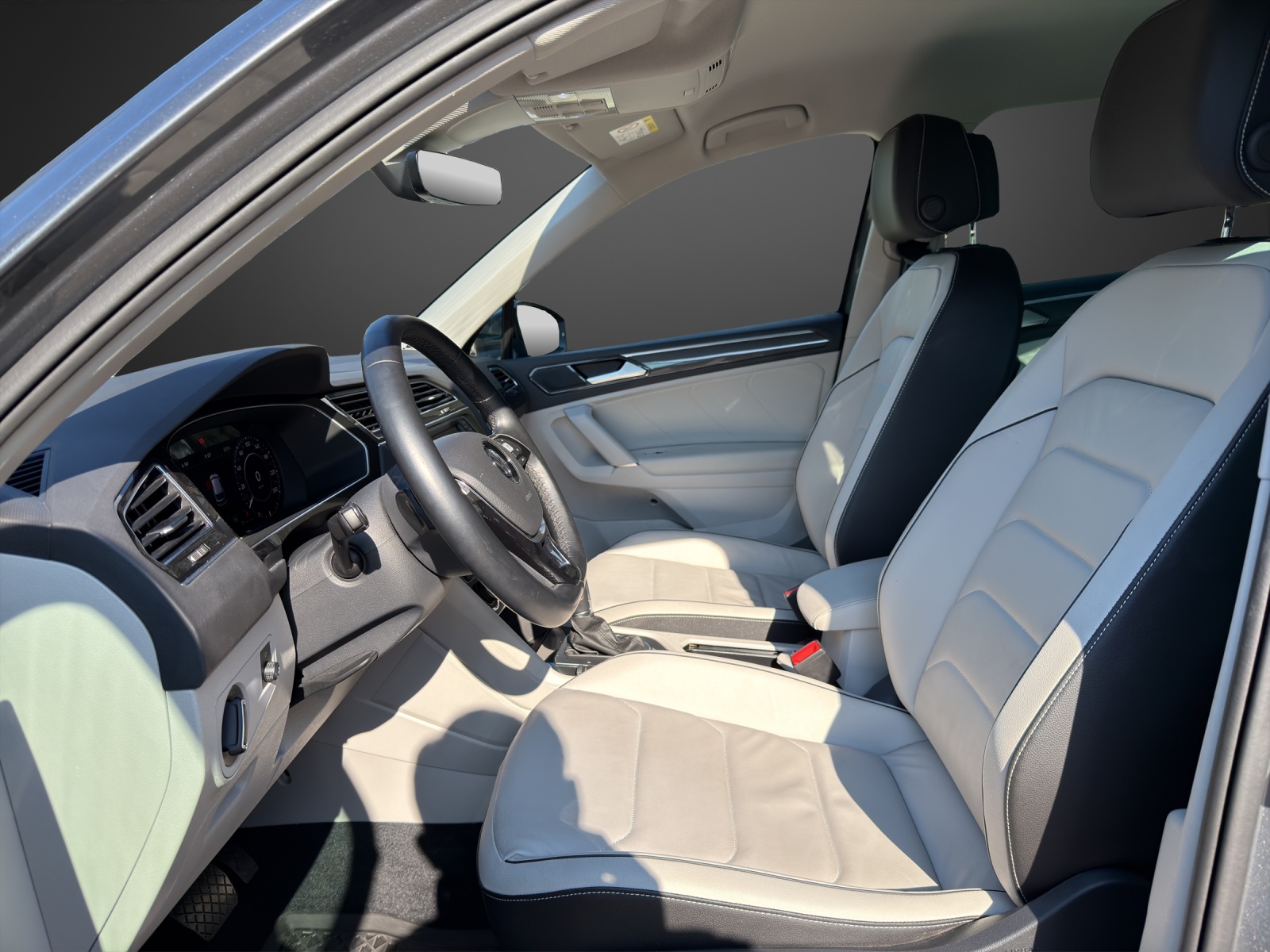 VW Tiguan 2.0TSI Highline 4Motion DSG-image-9