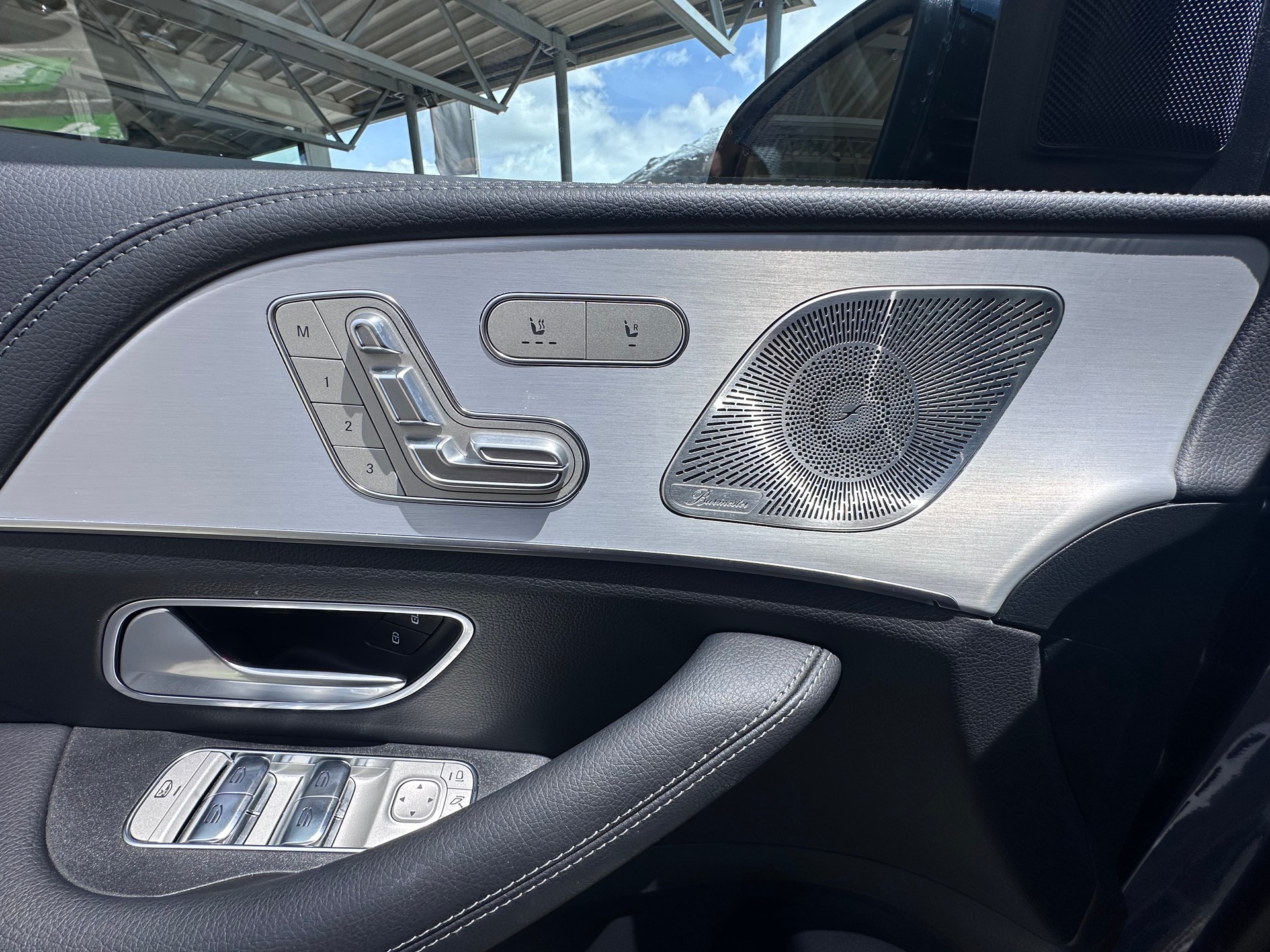 MERCEDES-BENZ GLE 350 de EQ Star AMG Line 4matic-image-13