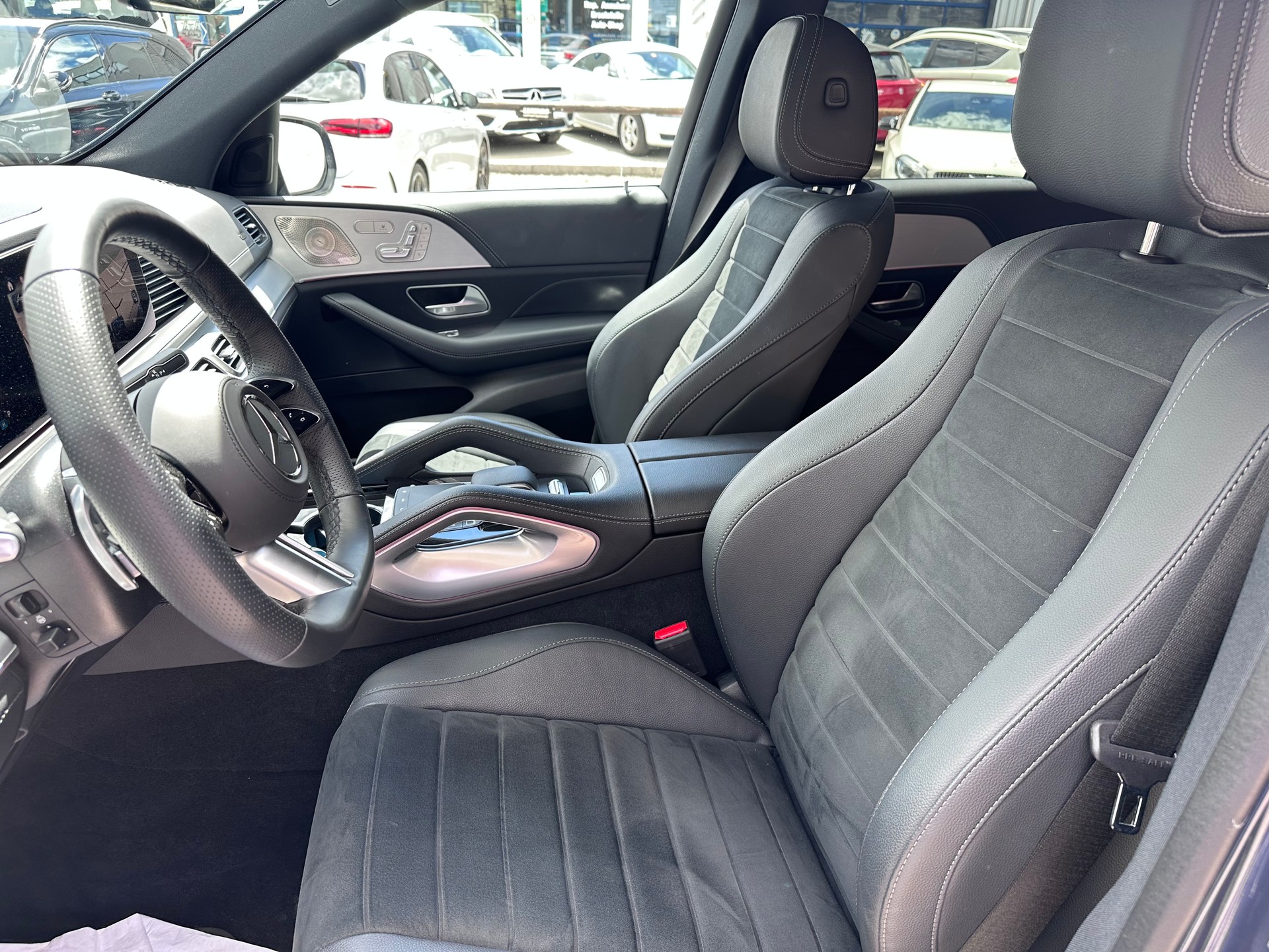 MERCEDES-BENZ GLE 350 de EQ Star AMG Line 4matic-image-9