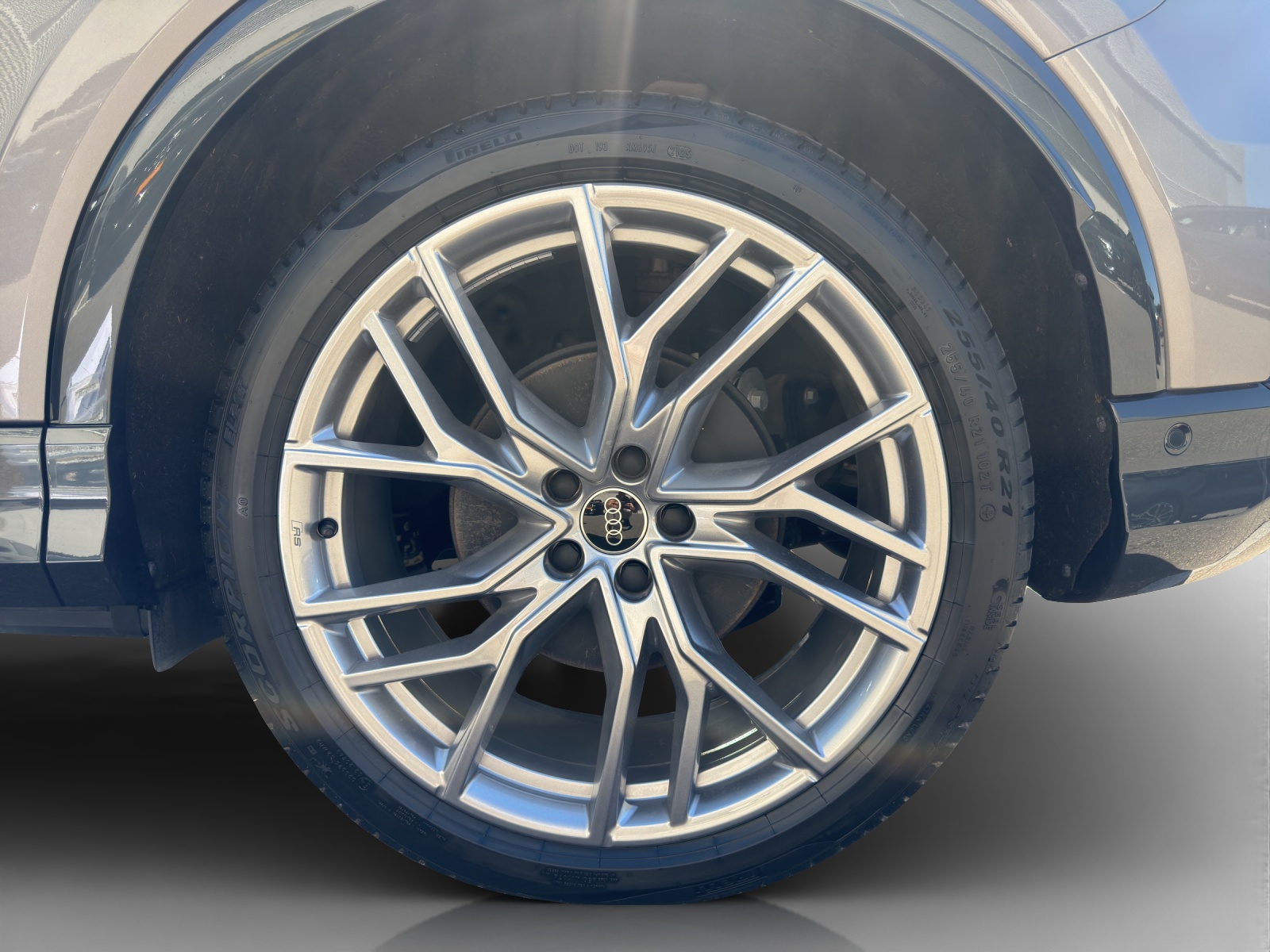 AUDI Q4 e-tron 45 Attraction quattro-image-13