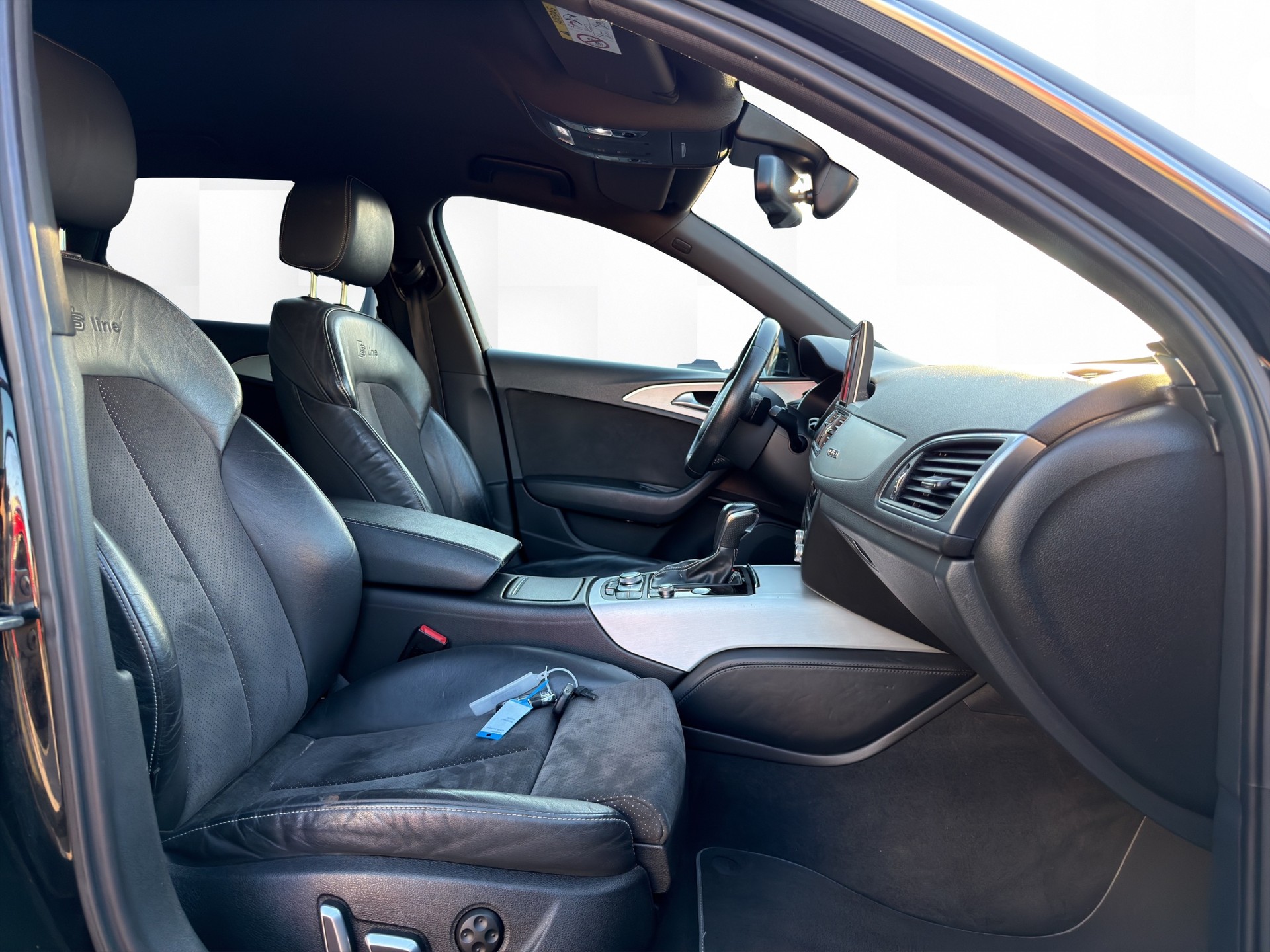 AUDI A6 Avant 3.0 TDI V6 quattro S-tronic-image-10