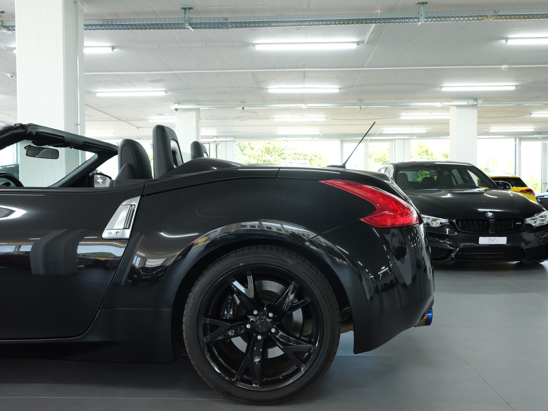 NISSAN 370 Z Roadster Pack *Sportabgassanlage*-image-4