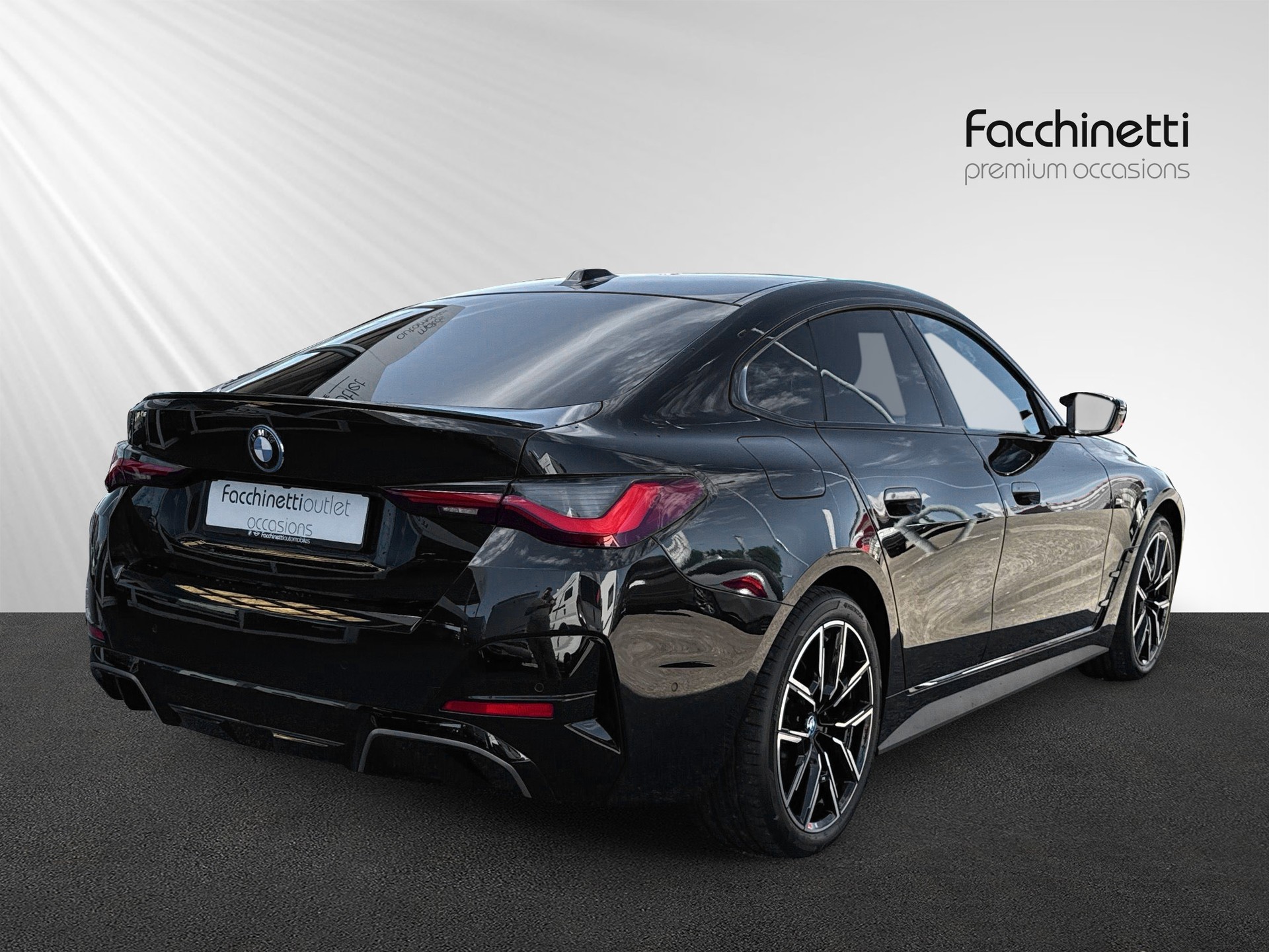 BMW i4 M50-showroom-element-2