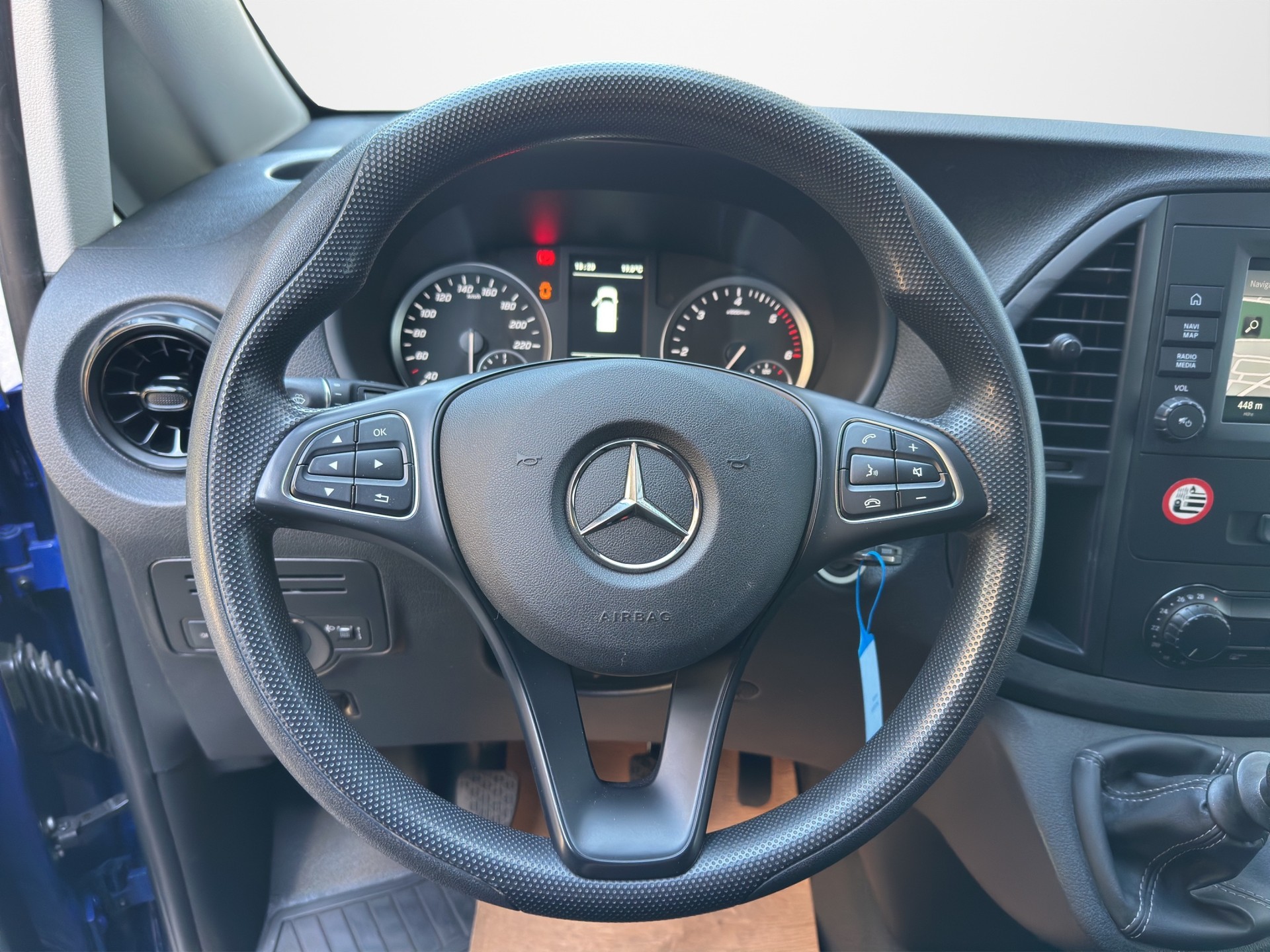 MERCEDES-BENZ Vito 116 CDI Pro-image-9