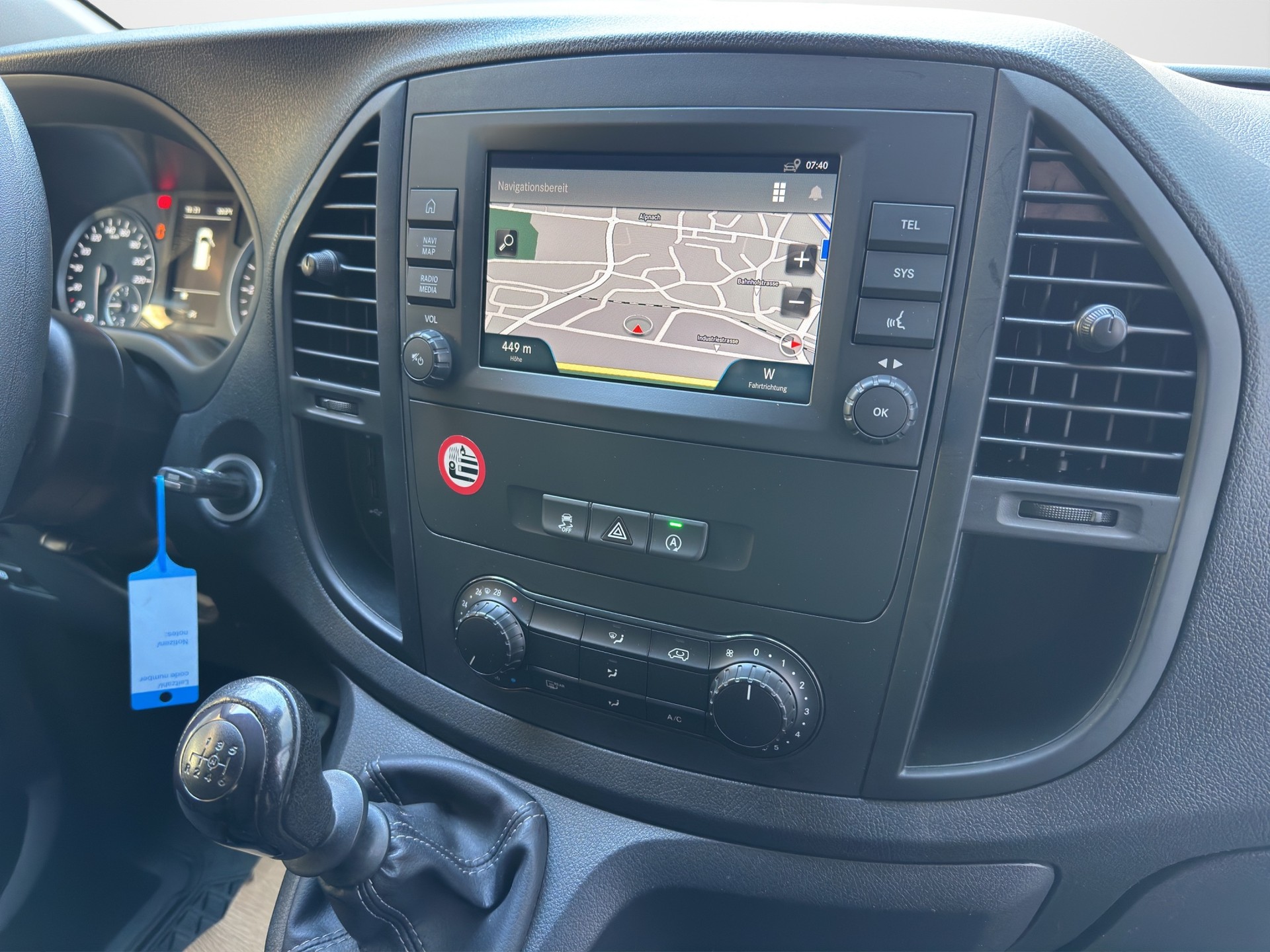 MERCEDES-BENZ Vito 116 CDI Pro-image-12