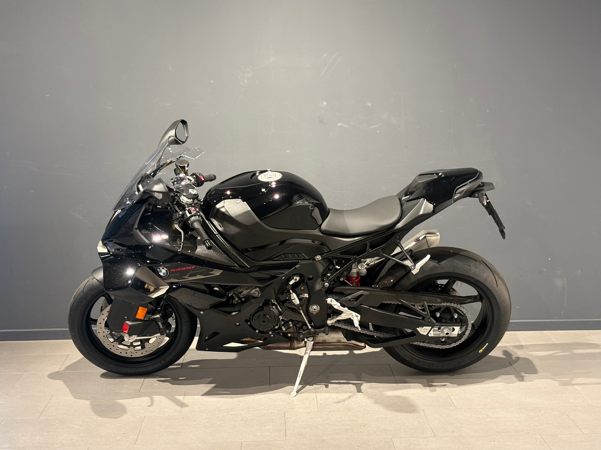 BMW S 1000 RR-showroom-element-3