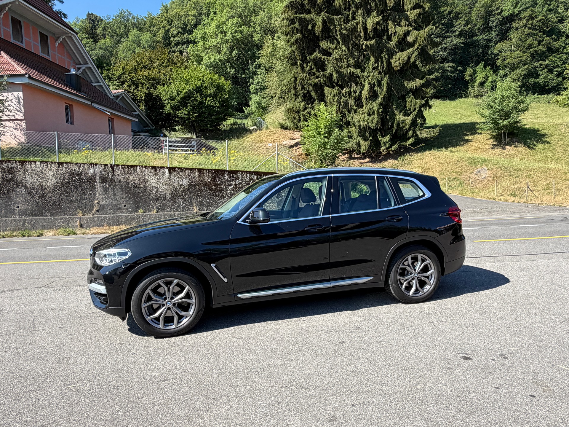 BMW X3 xDrive 20d Individual xLine Steptronic-image-2