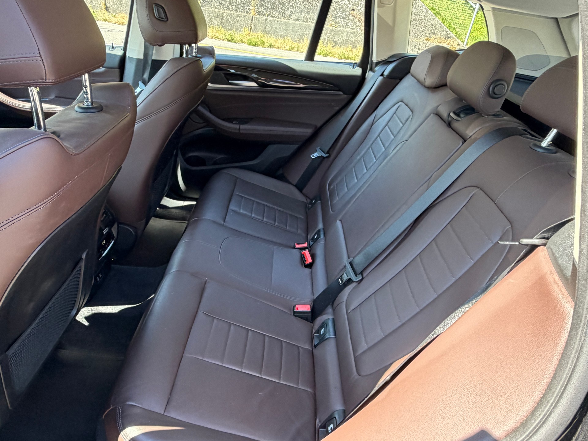 BMW X3 xDrive 20d Individual xLine Steptronic-image-9