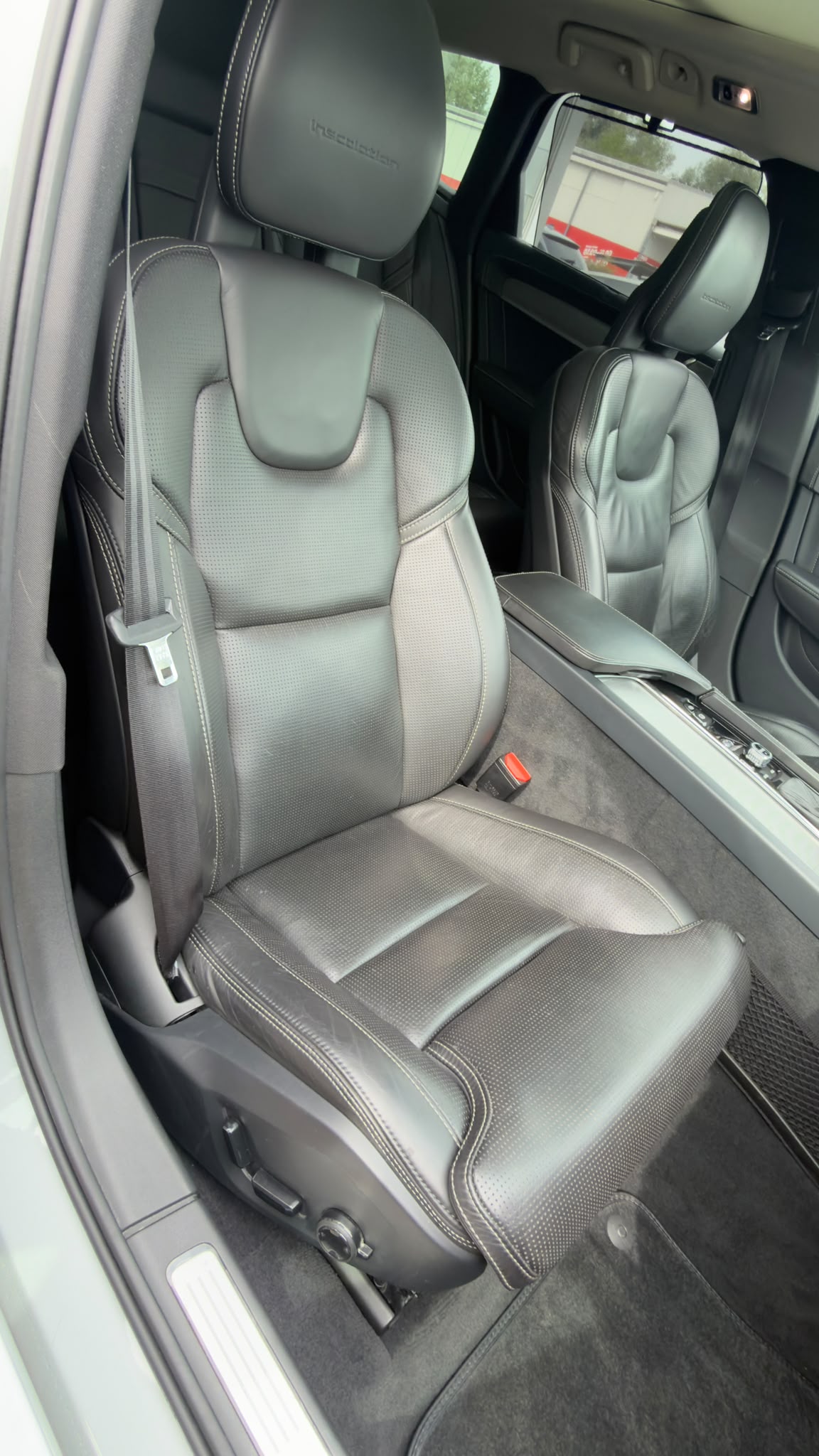 VOLVO V90 D5 AWD Inscription Geartronic Powerpulse-image-11