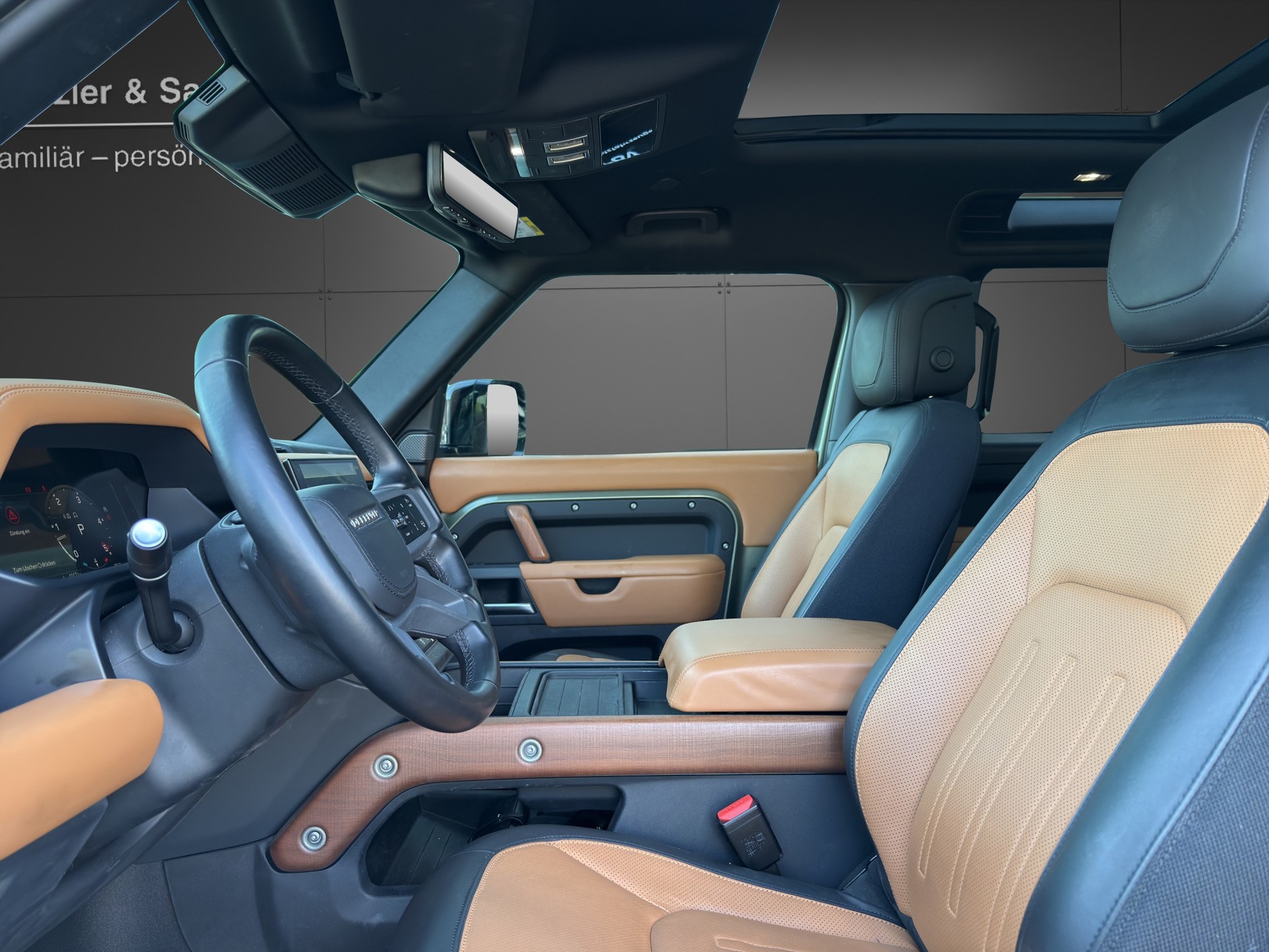 LAND ROVER Defender 90 3.0D I6 300 X AT8-image-5