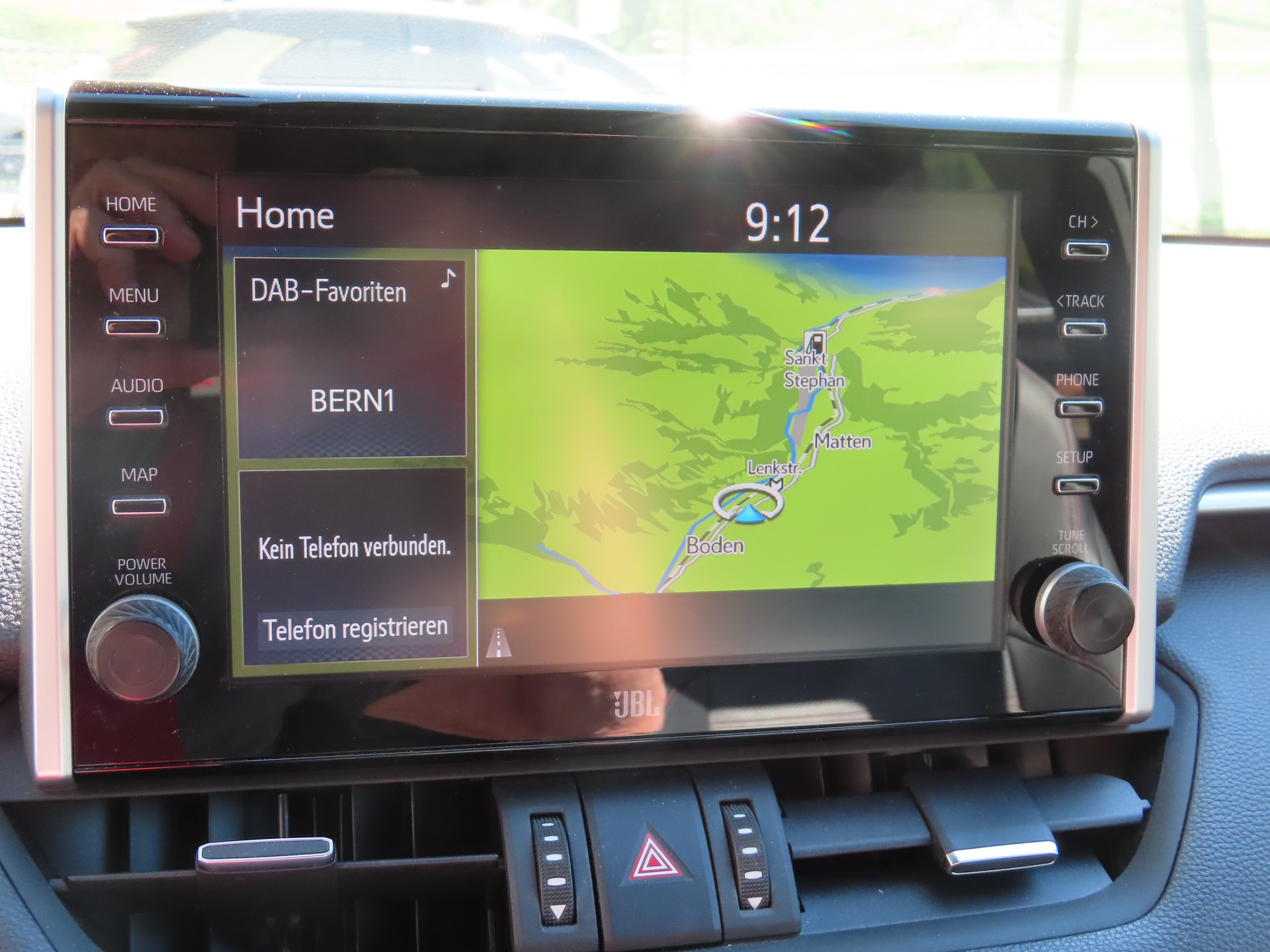 TOYOTA RAV4 2.5 Plug-In-Hybrid Platinum-image-9