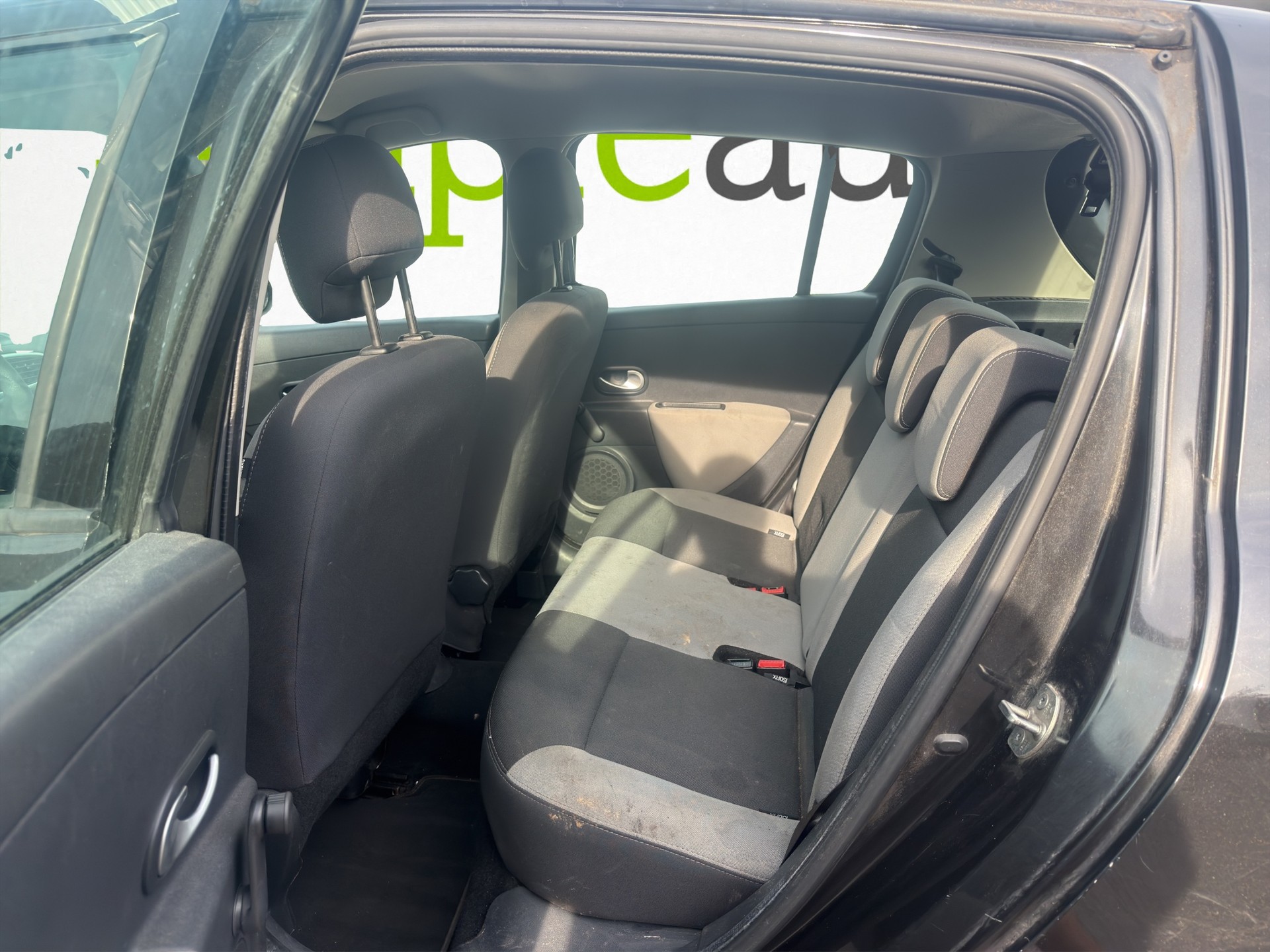 RENAULT Clio Grandtour 1.2 16V Expression-image-9