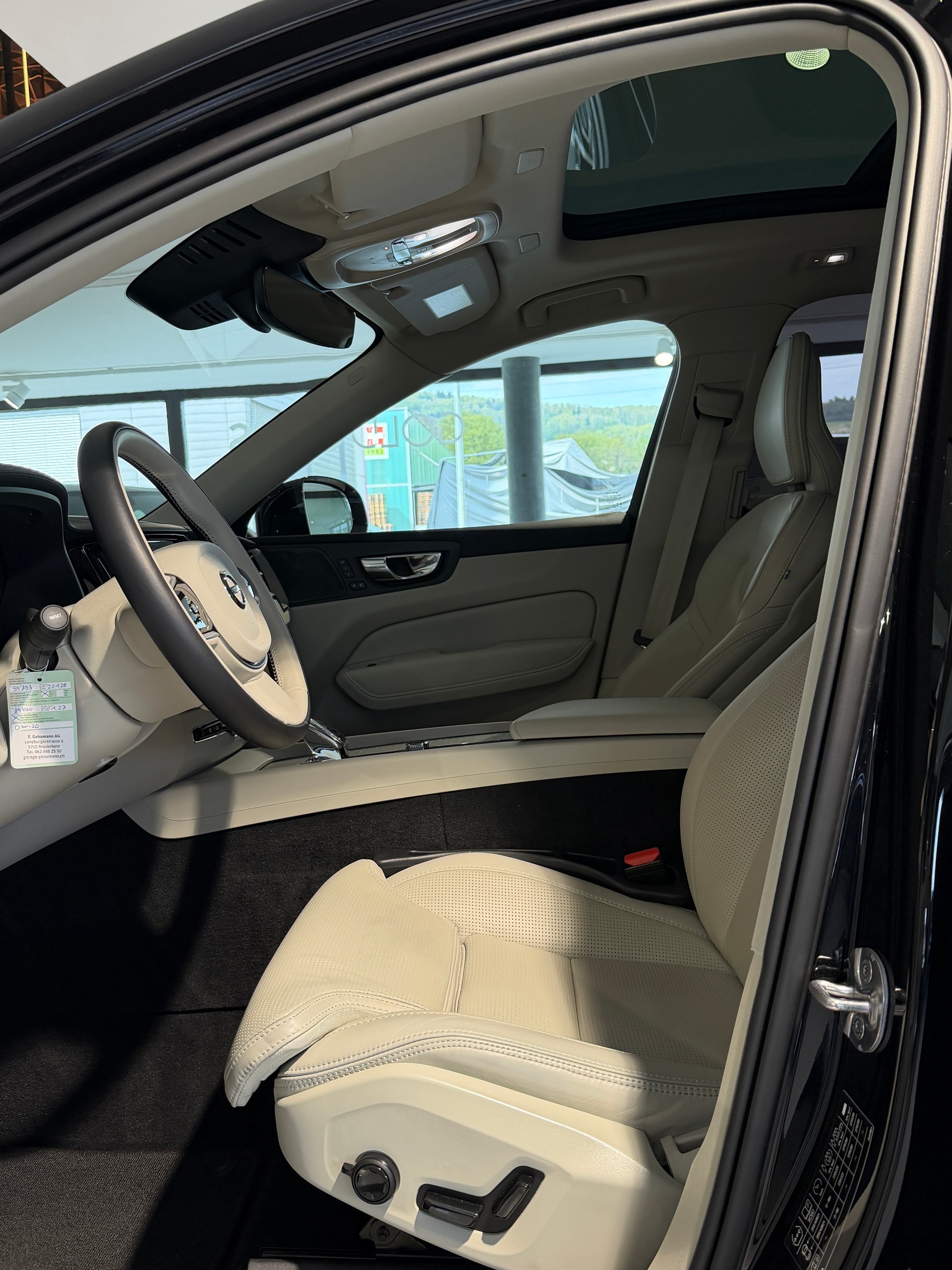 VOLVO XC60 T6 eAWD PluginHybrid Inscription Geartronic-image-7