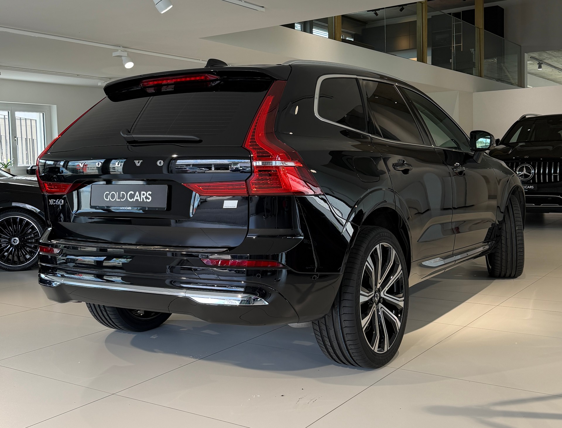 VOLVO XC60 T6 eAWD PluginHybrid Inscription Geartronic-image-5