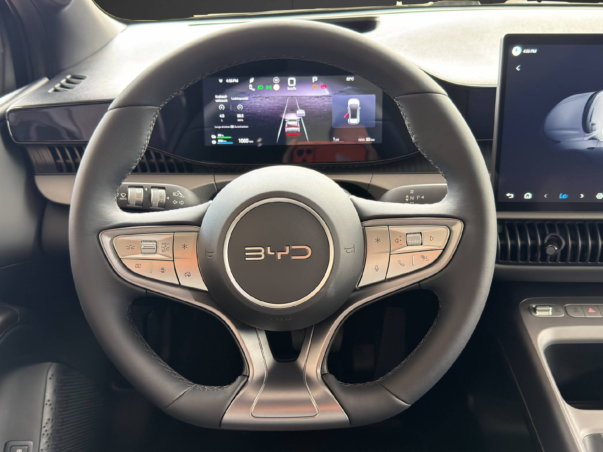 BYD Dolphin G DM-i Comfort-image-16