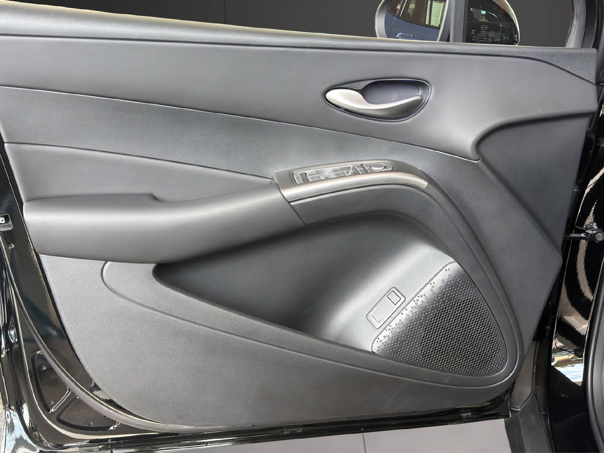BYD Dolphin G DM-i Comfort-image-19