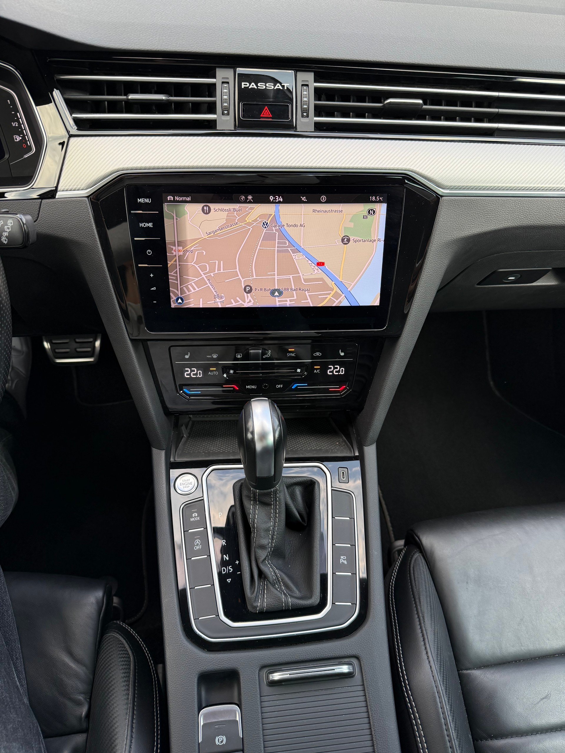 VW Passat Variant 2.0 TSI Elegance DSG 4m *R-Line*-image-23