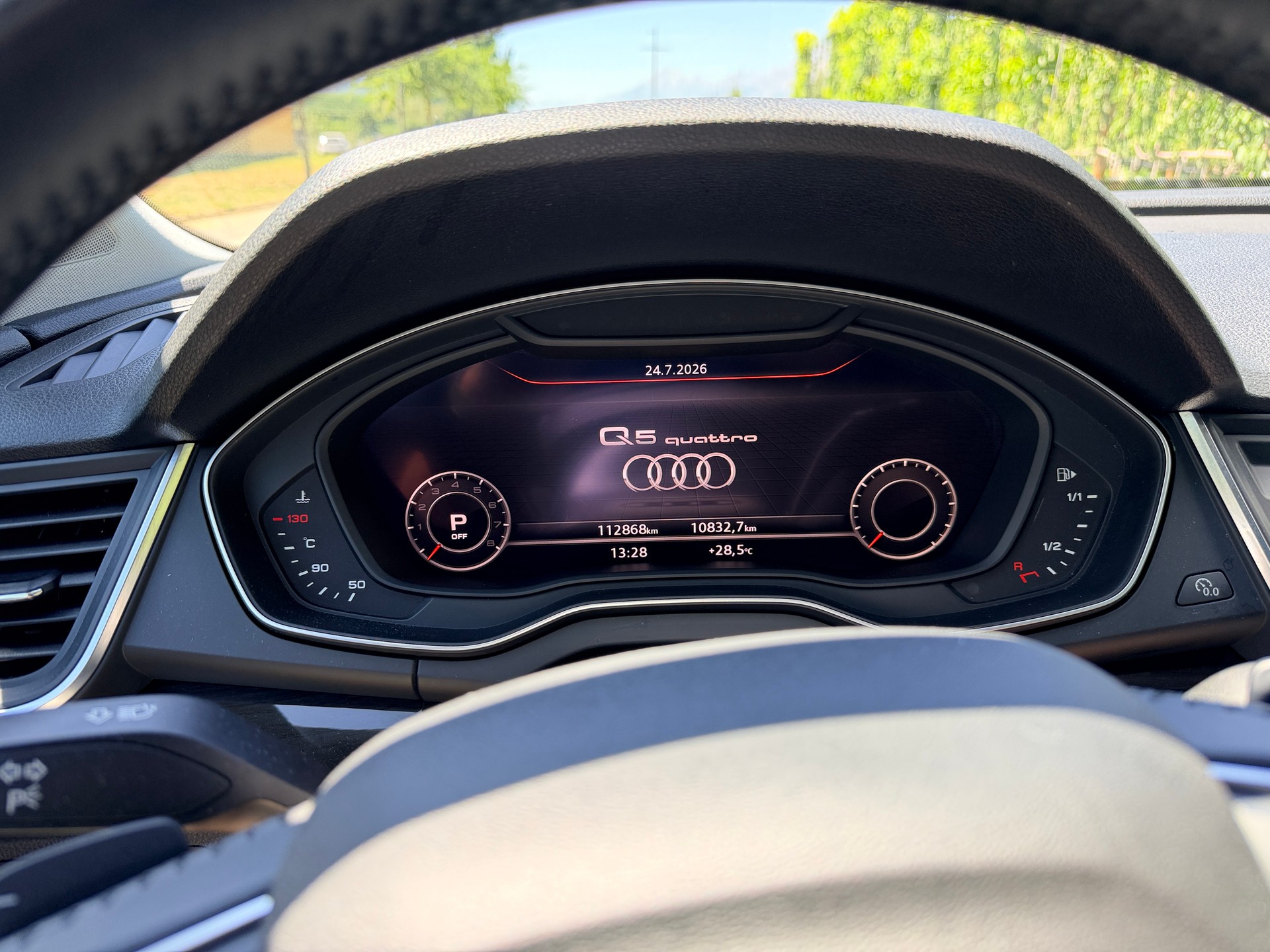 AUDI Q5 45 TFSI design quattro S-tronic-image-7