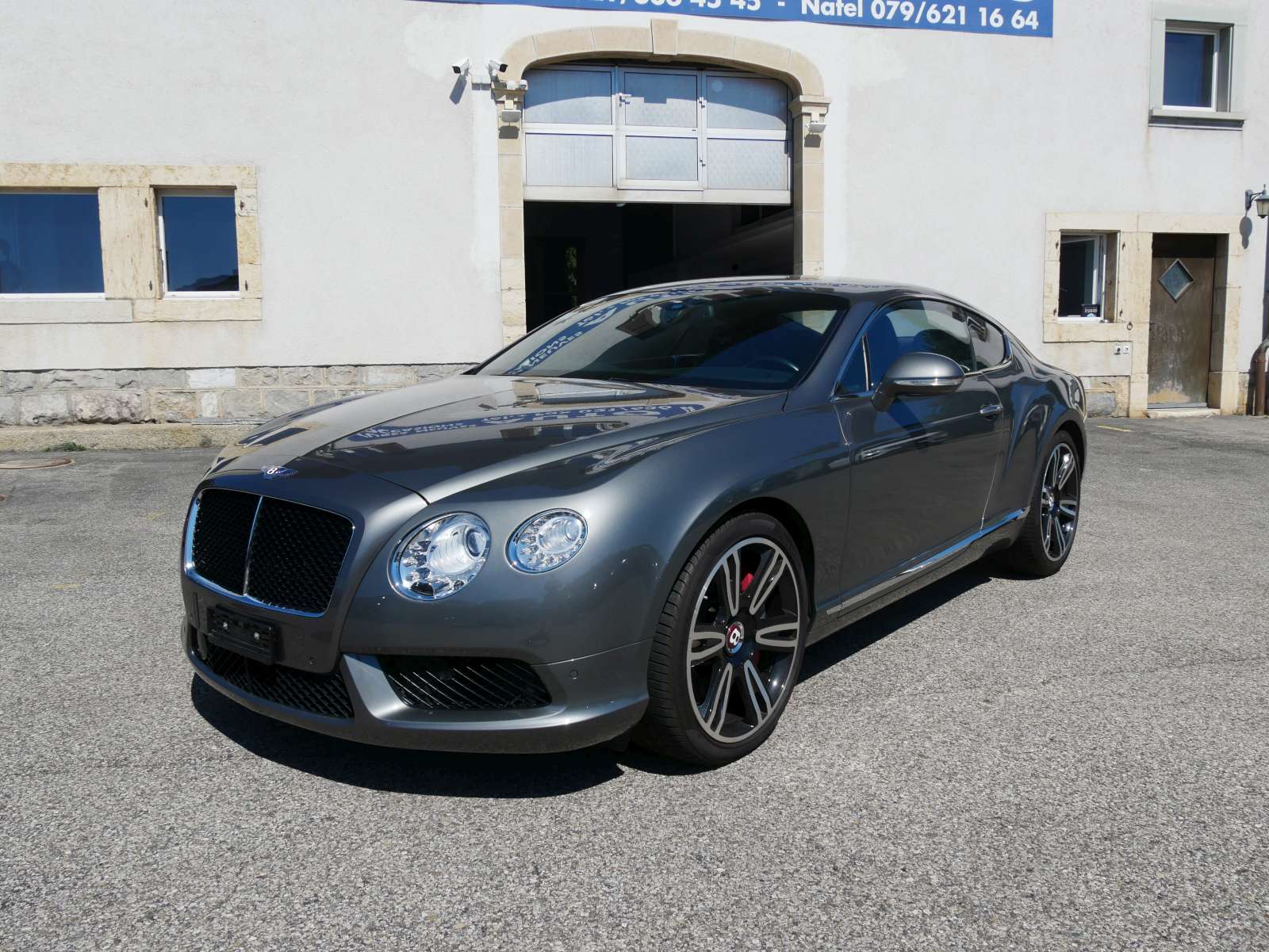 BENTLEY Continental GT 4.0 V8-image-0