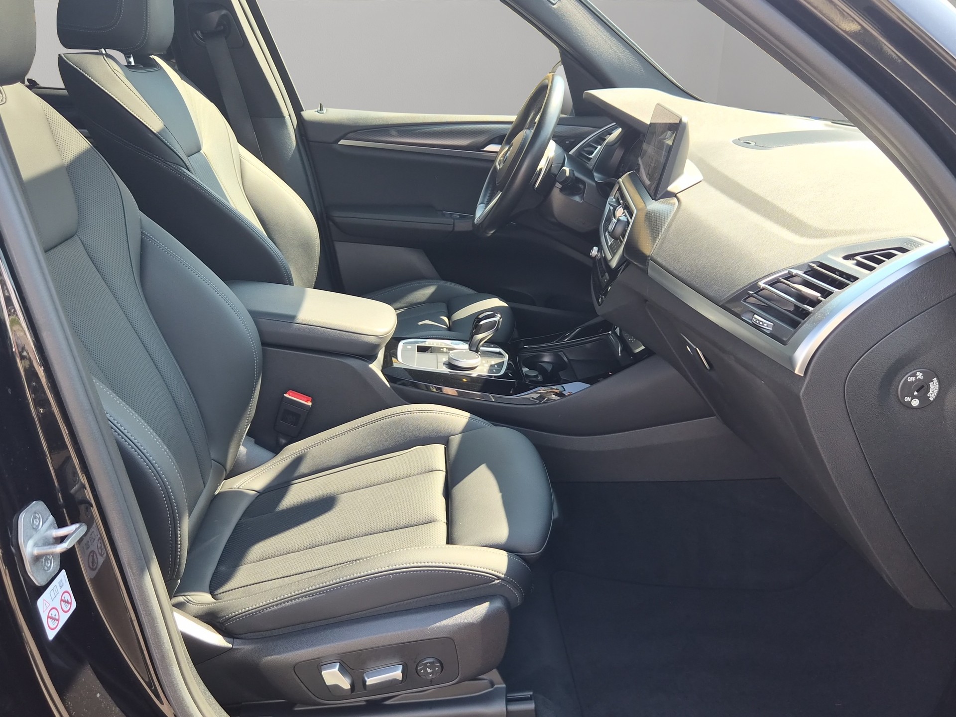 BMW X3 xDrive 30e M Sport-image-21
