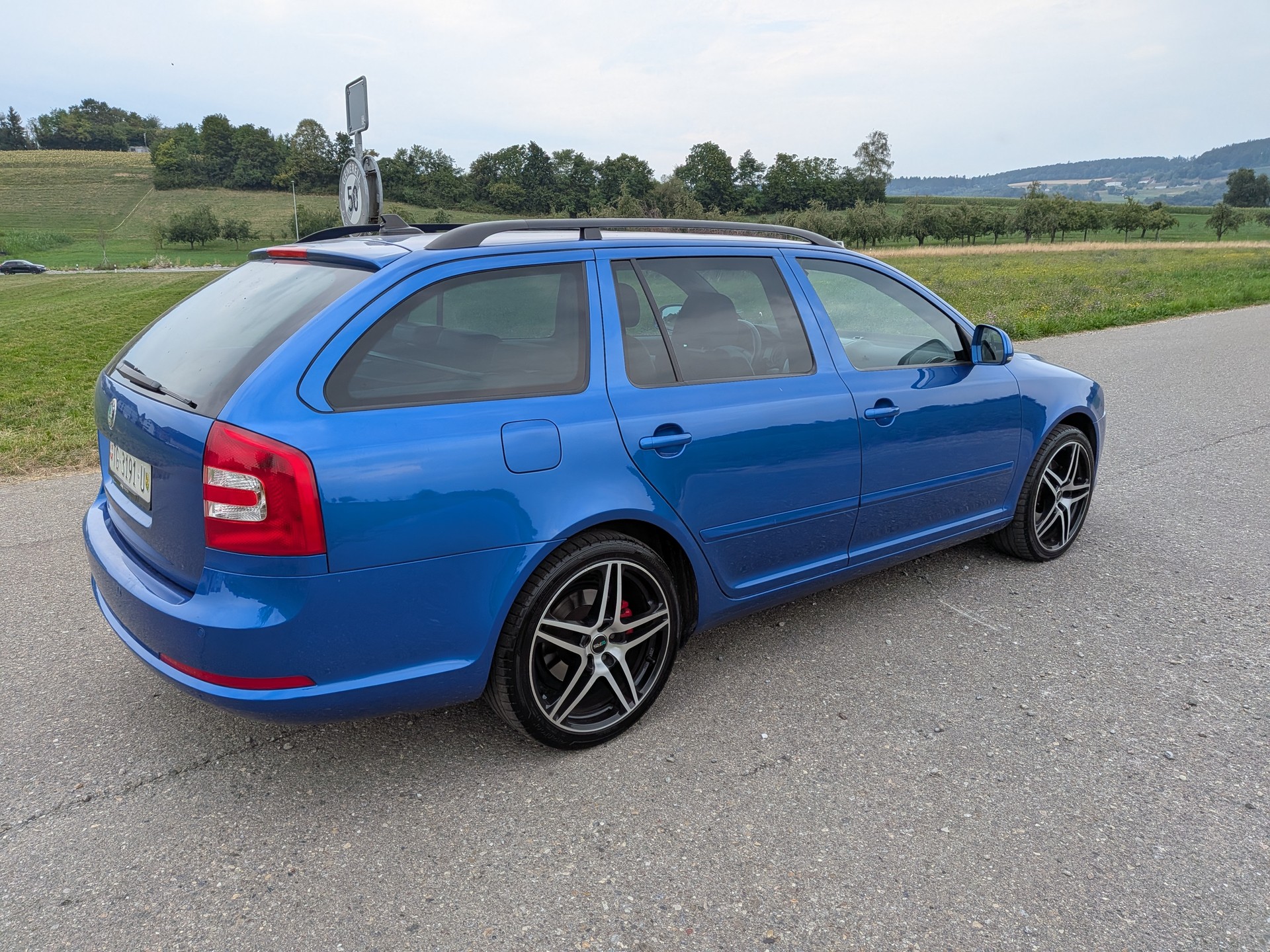 SKODA Octavia 2.0 TDI RS DSG-image-6