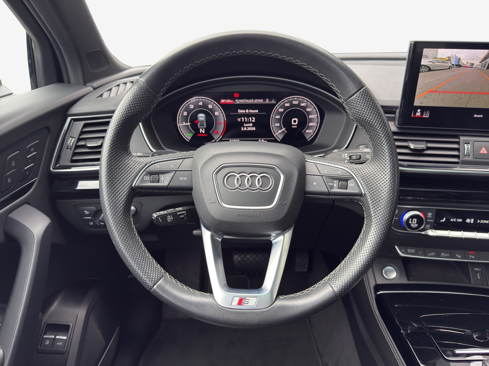 AUDI Q5 55 TFSI e PHEV S line quattro S-tronic-image-10