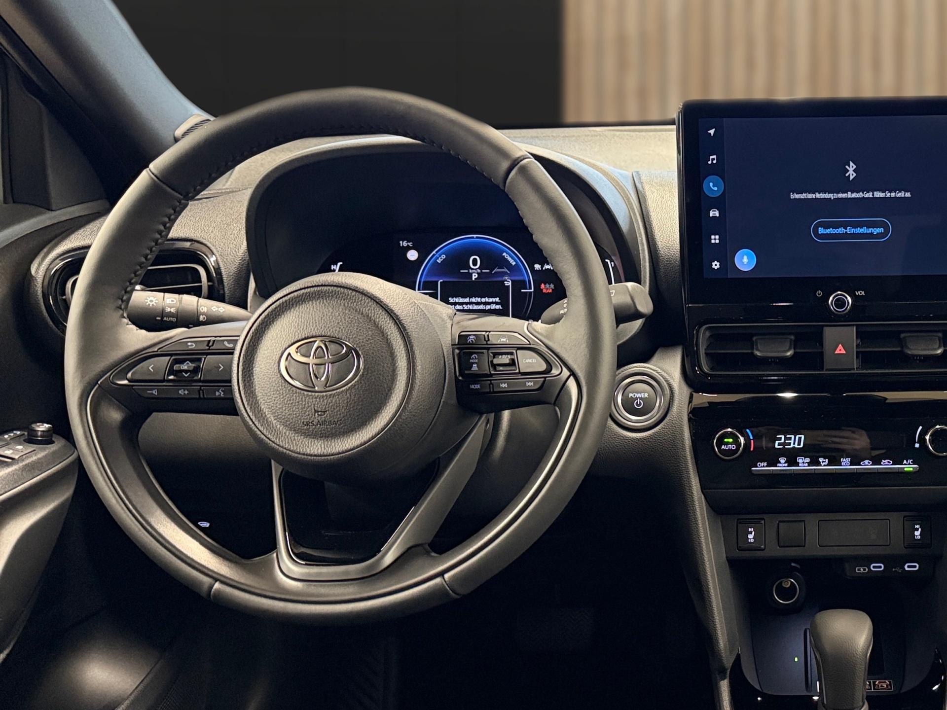 TOYOTA Yaris Cross 1.5 Trend AWDi e-CVT-image-11