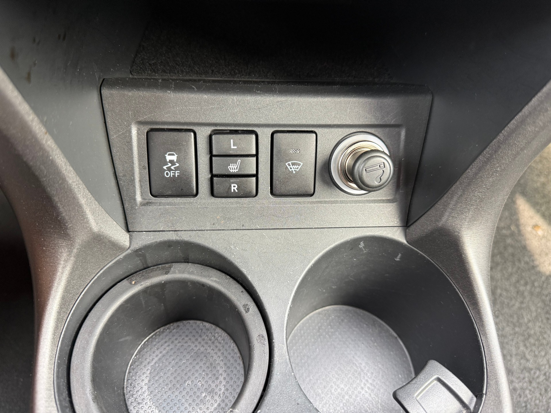 TOYOTA RAV-4 2.0 16V Style Multidrive-image-9