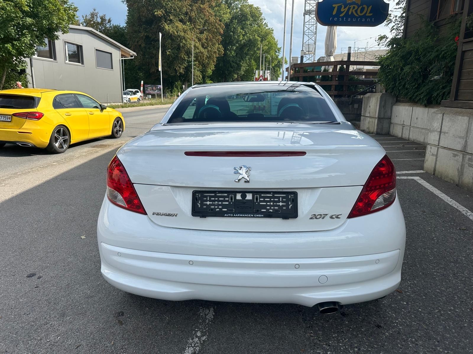 PEUGEOT 207 CC 1.6 16V Sport-image-5