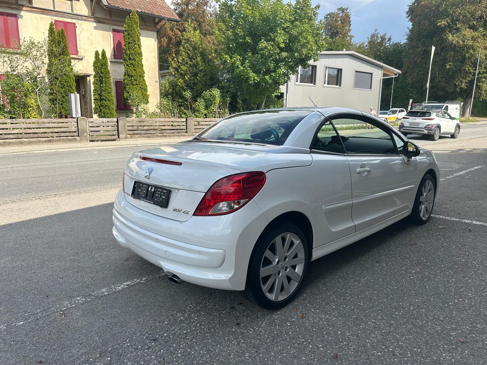PEUGEOT 207 CC 1.6 16V Sport-image-2