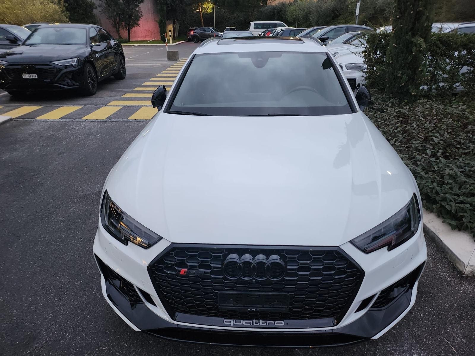 AUDI RS4 Avant 2.9 TFSI quattro tiptronic-image-1