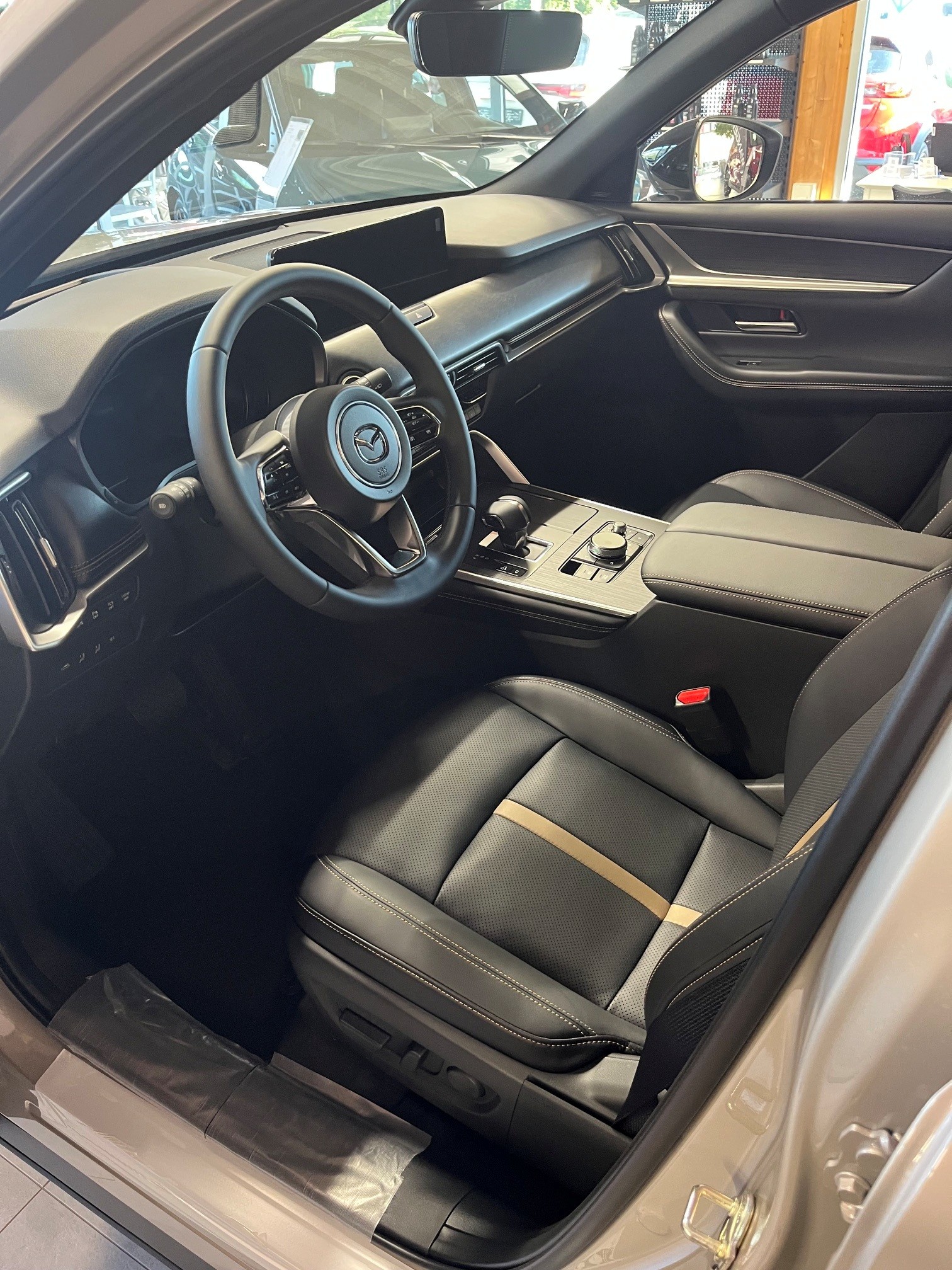MAZDA CX-60 3.3L e-Skyactiv D 254 MHEV AWD Homura Plus-image-7