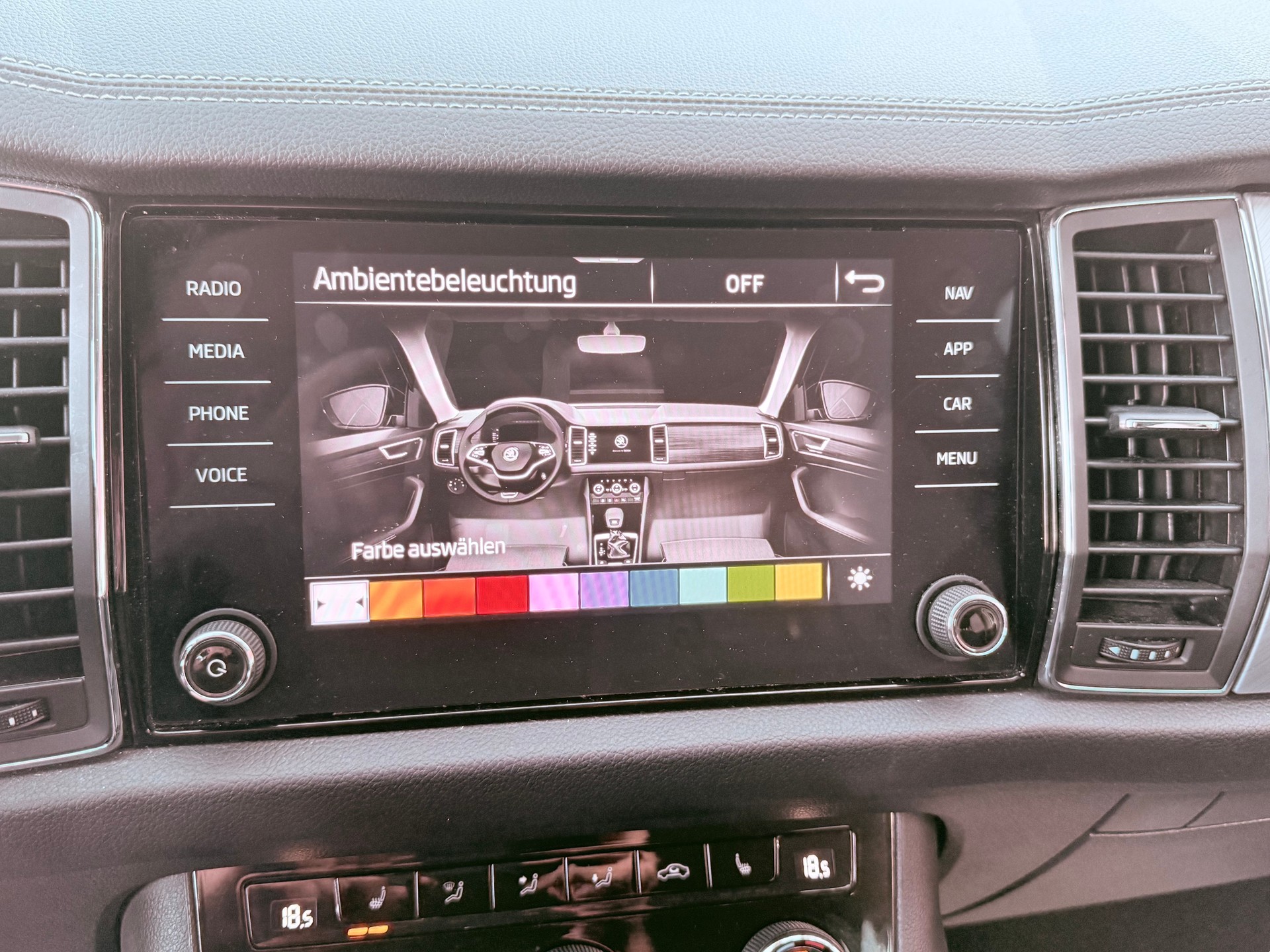 SKODA Kodiaq 2.0 TDI CR Ambition 4x4 DSG-image-17