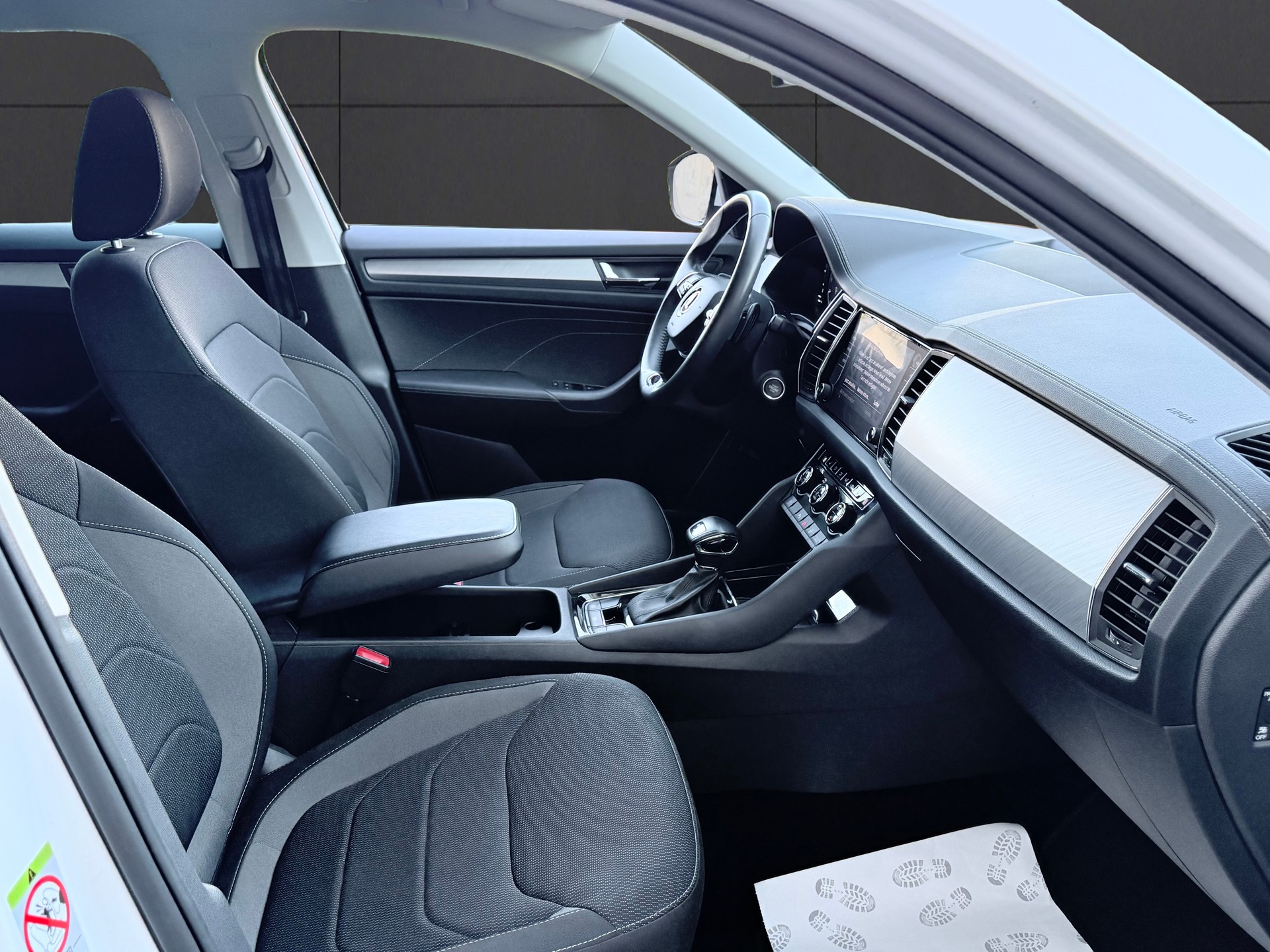 SKODA Kodiaq 2.0 TDI CR Ambition 4x4 DSG-image-11
