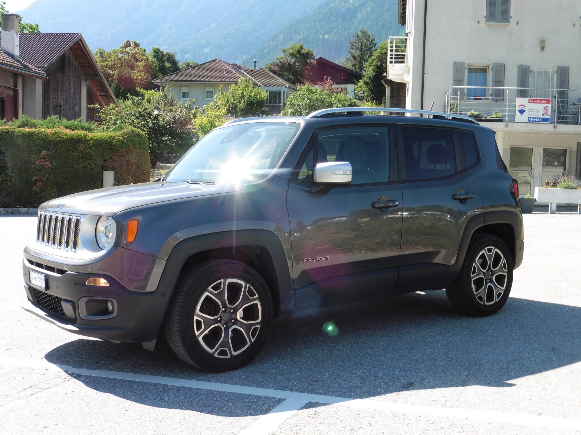 JEEP Renegade 1.4 Turbo Limited AWD-image-4