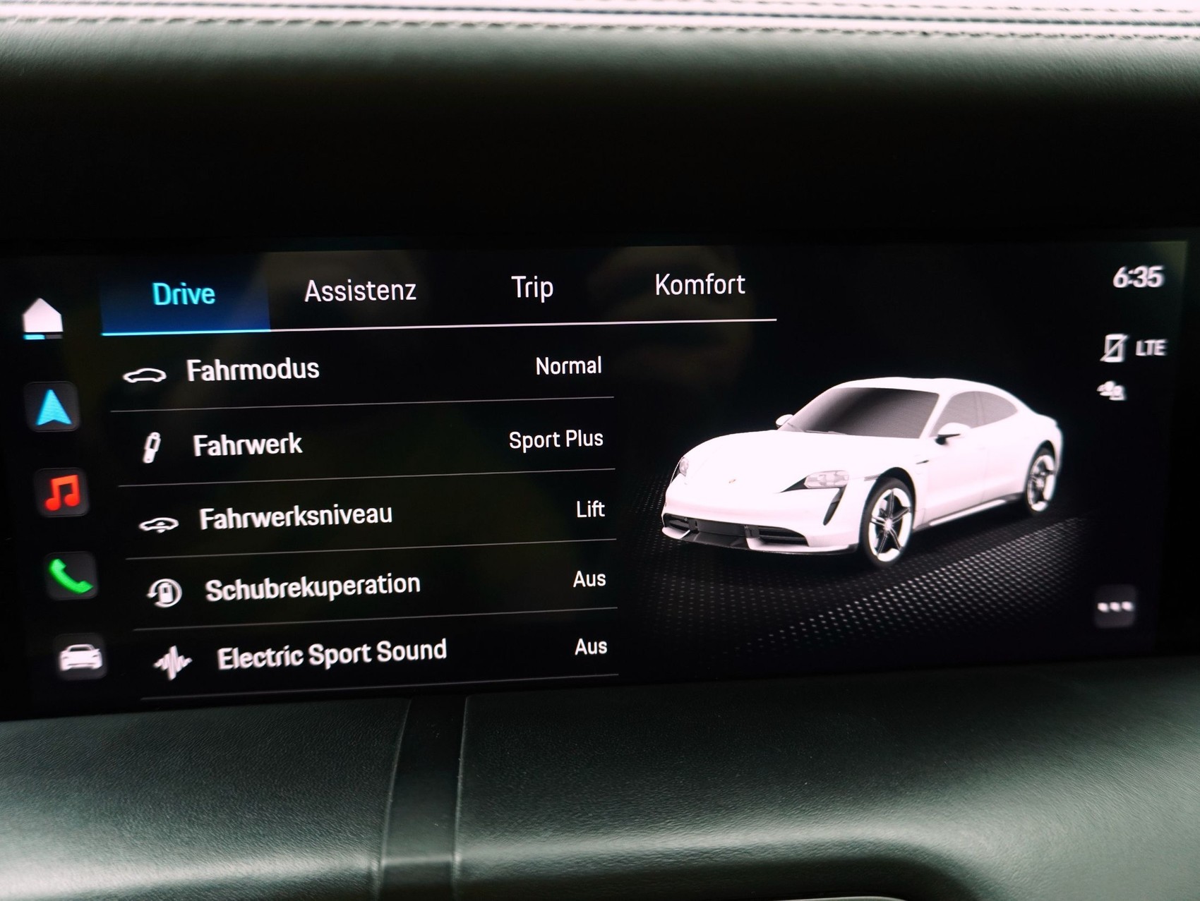 PORSCHE Taycan Turbo S-image-17