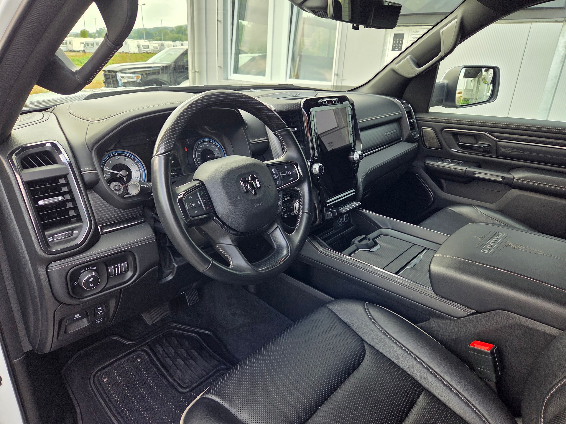 DODGE Ram 1500 5.7 V8 4x4 Limited 396PS / 3.5T AHK-image-9