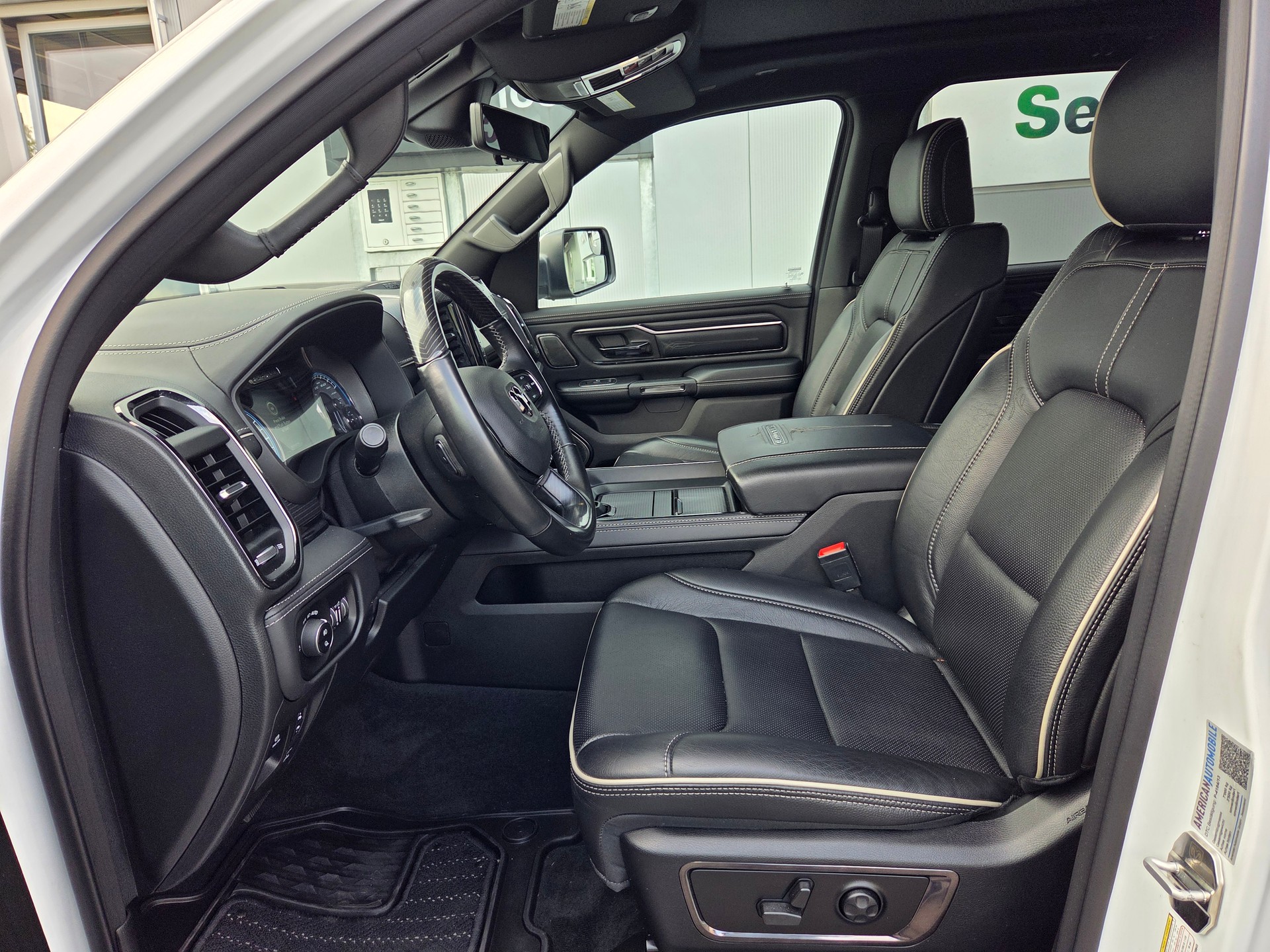 DODGE Ram 1500 5.7 V8 4x4 Limited 396PS / 3.5T AHK-image-8