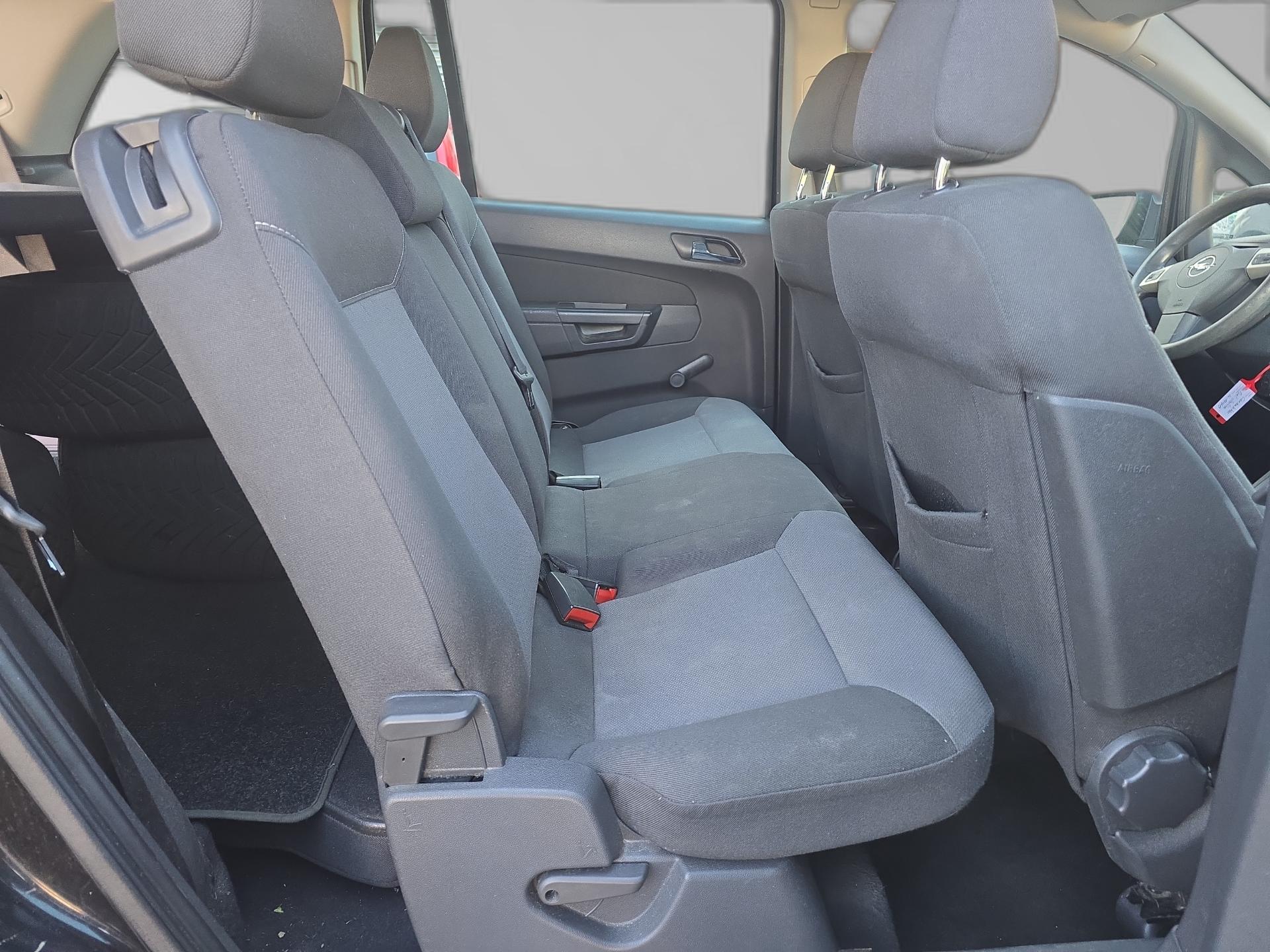 OPEL Zafira 2.2i 16V Enjoy-image-8