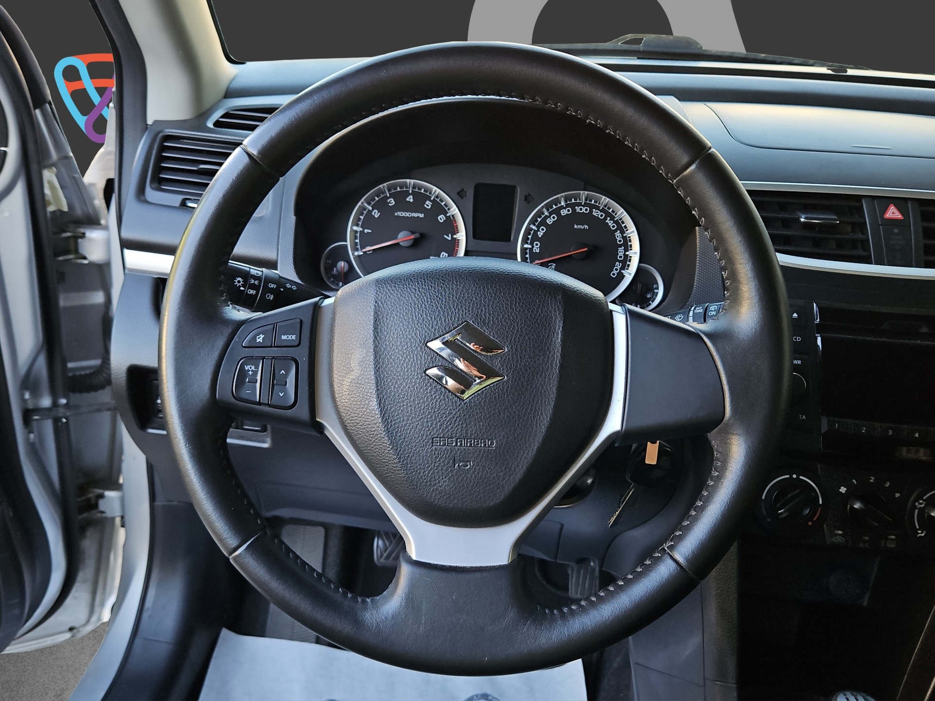 SUZUKI Swift 1.2i 16V GL 4x4-image-15