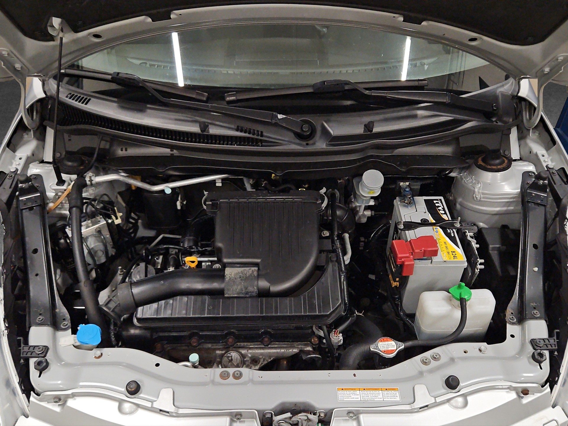 SUZUKI Swift 1.2i 16V GL 4x4-image-8