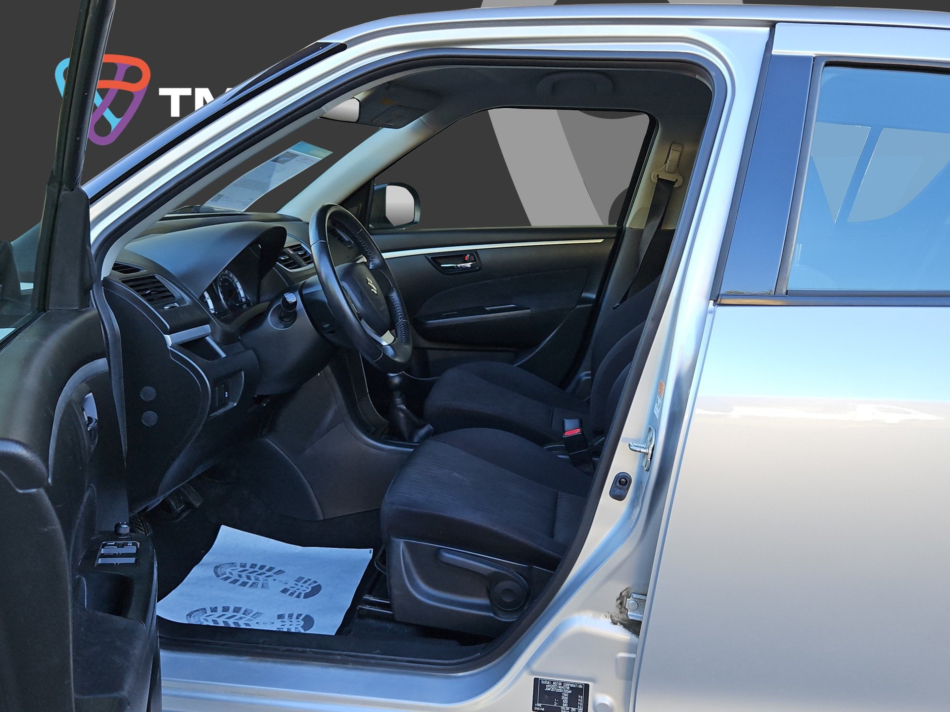 SUZUKI Swift 1.2i 16V GL 4x4-image-9