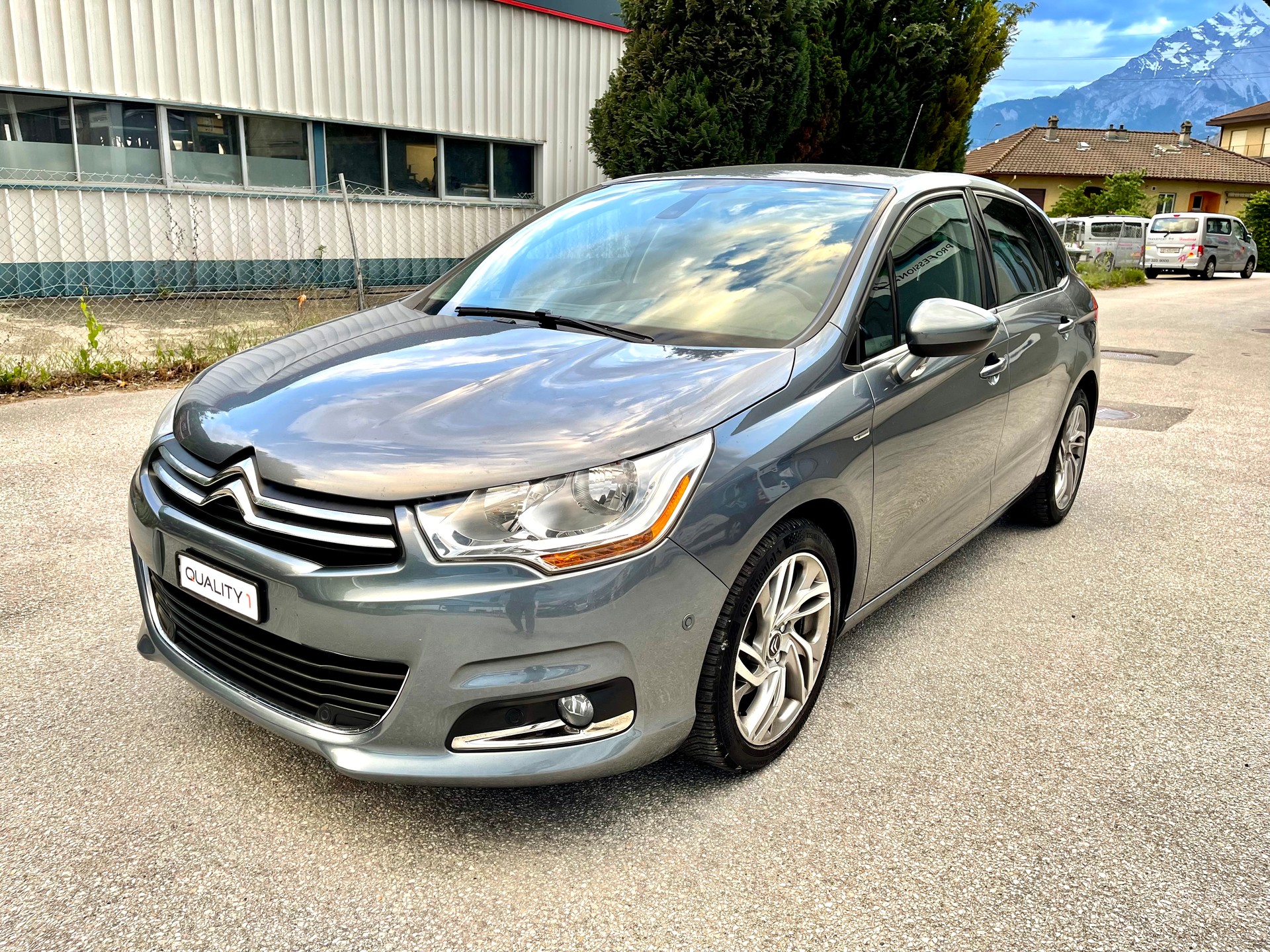 CITROEN C4 Berline 1.6 VTi Exclusive-showroom-element-2