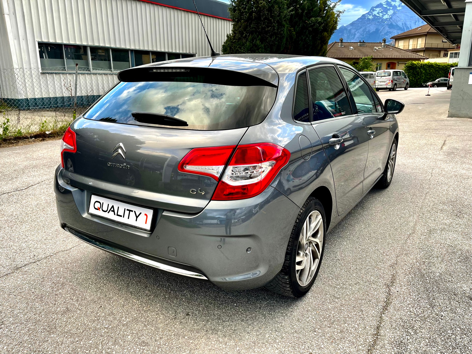 CITROEN C4 Berline 1.6 VTi Exclusive-image-22