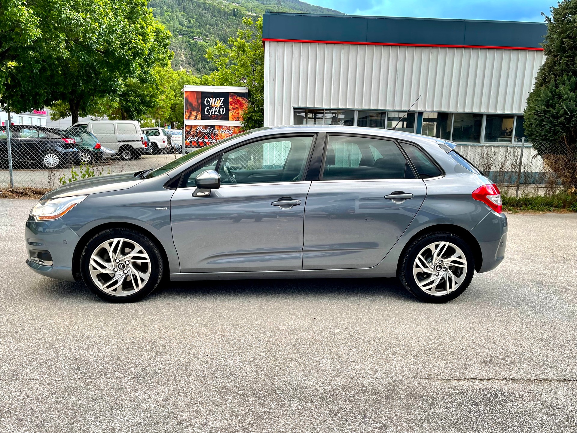 CITROEN C4 Berline 1.6 VTi Exclusive-image-15