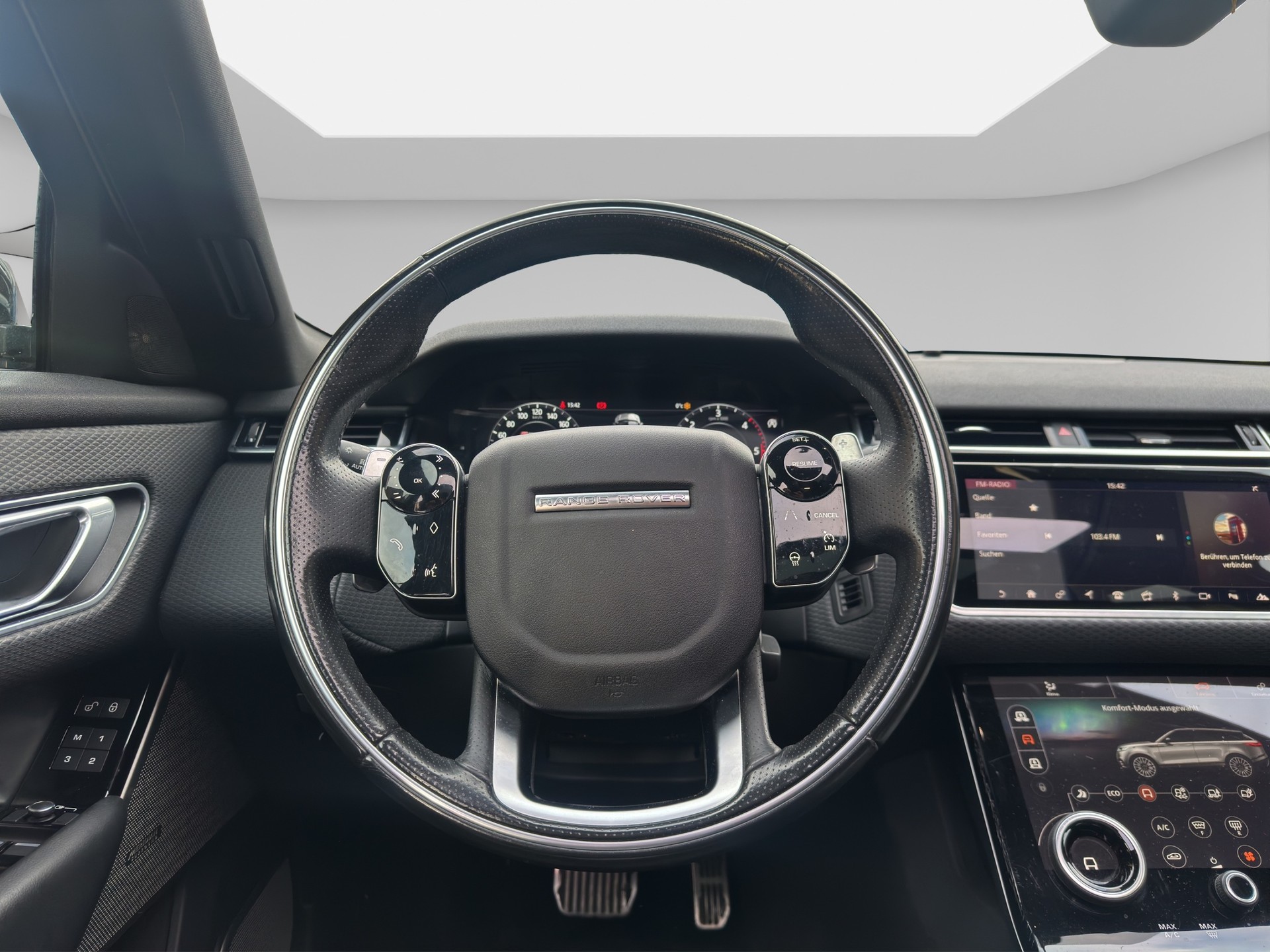 LAND ROVER Range Rover Velar R-Dynamic D 240 SE Automatic-image-9