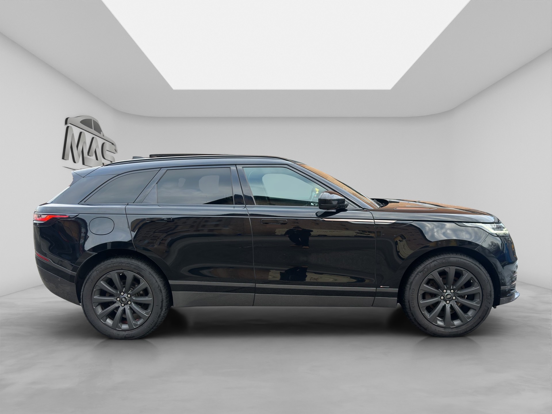 LAND ROVER Range Rover Velar R-Dynamic D 240 SE Automatic-image-6